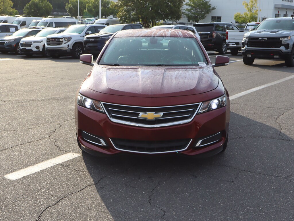 Used 2017 Chevrolet Impala LT Sedan