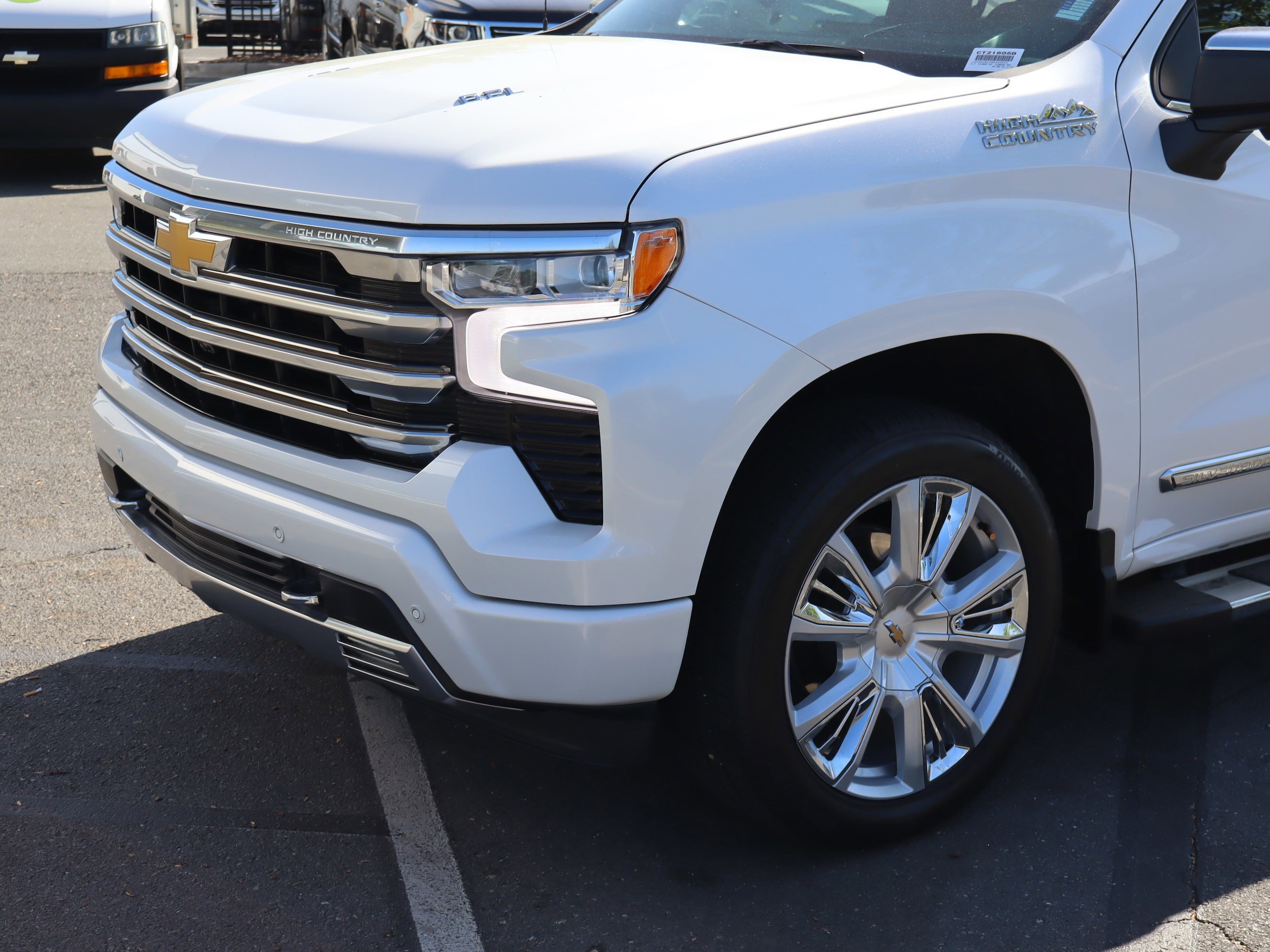 2024 Chevrolet Silverado 1500 High Country photo 4