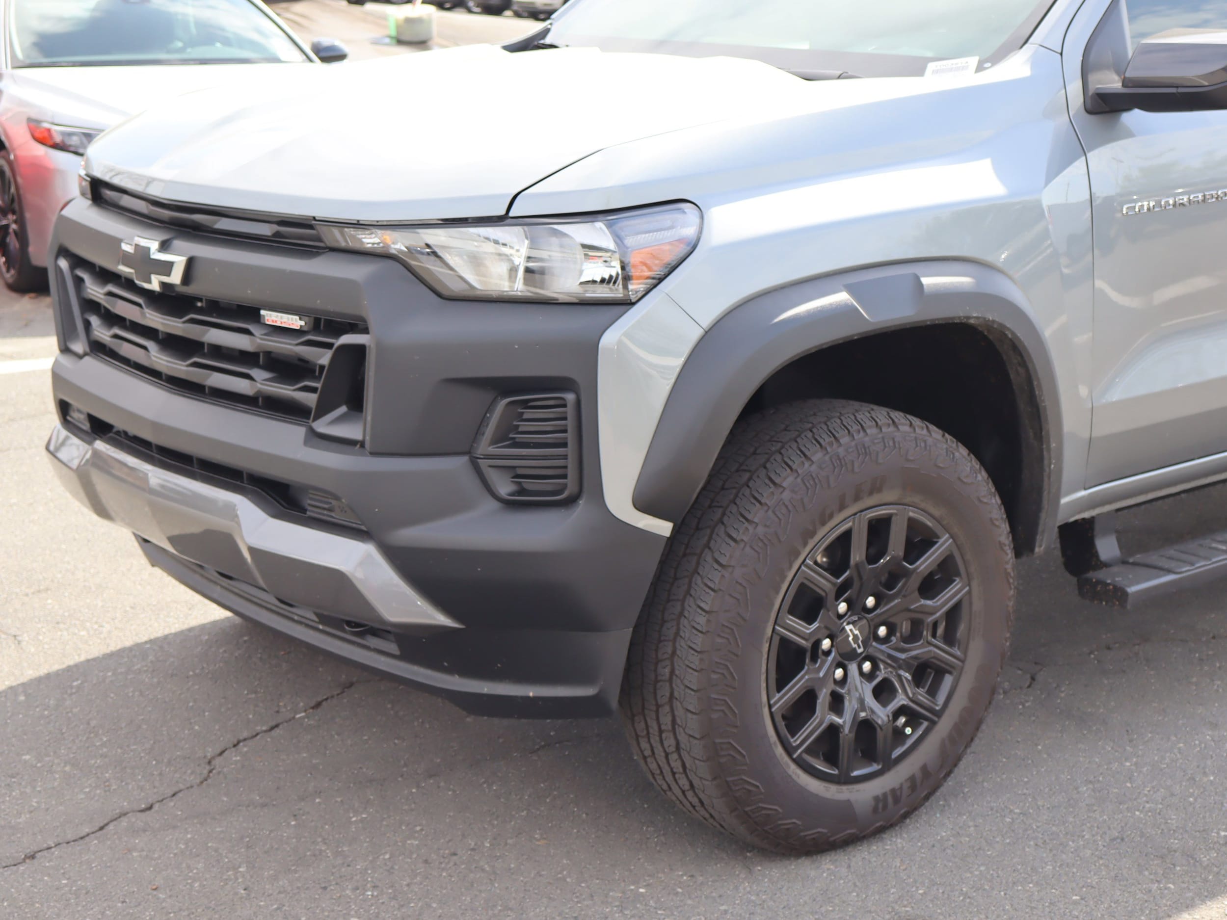 2025 Chevrolet Colorado 4WD Trail Boss photo 4
