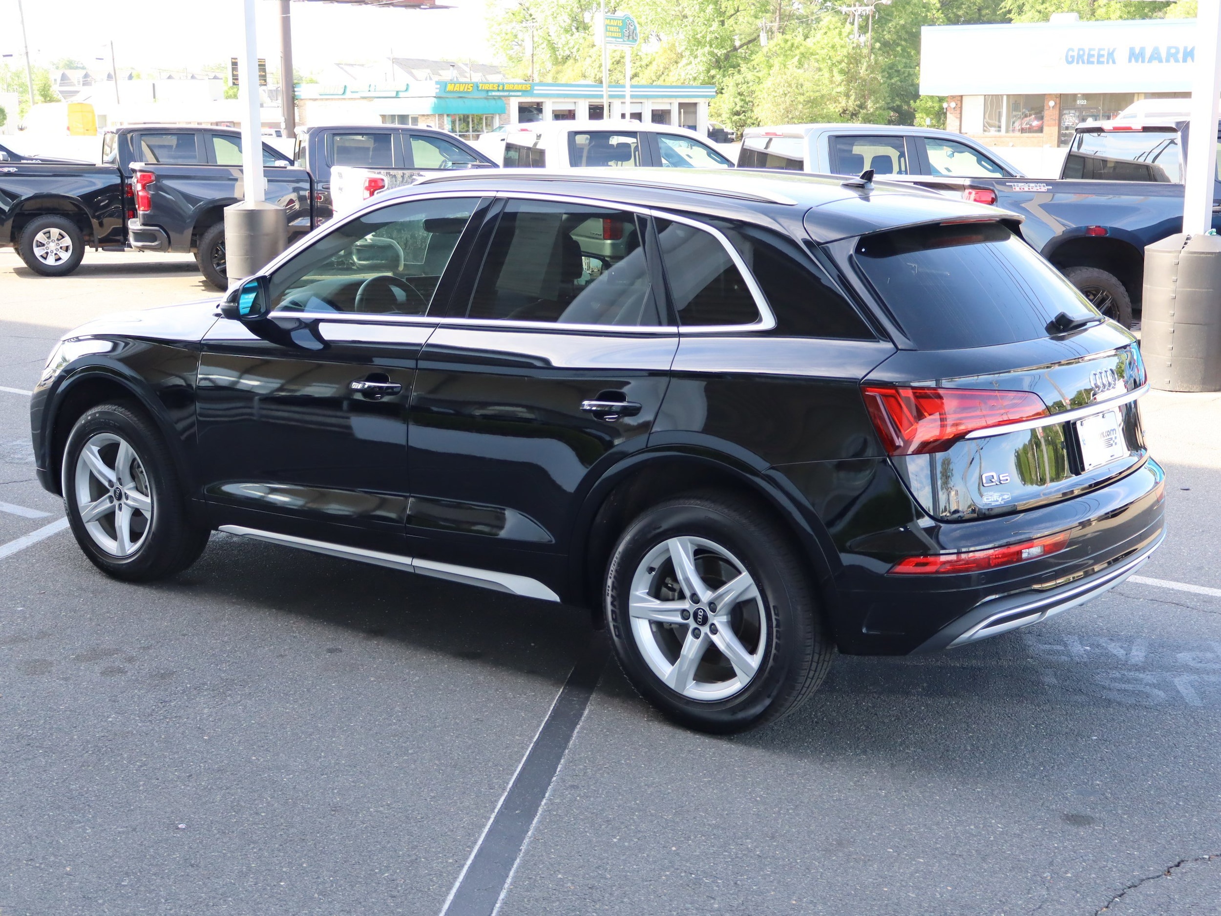 2021 Audi Q5 Premium photo 3