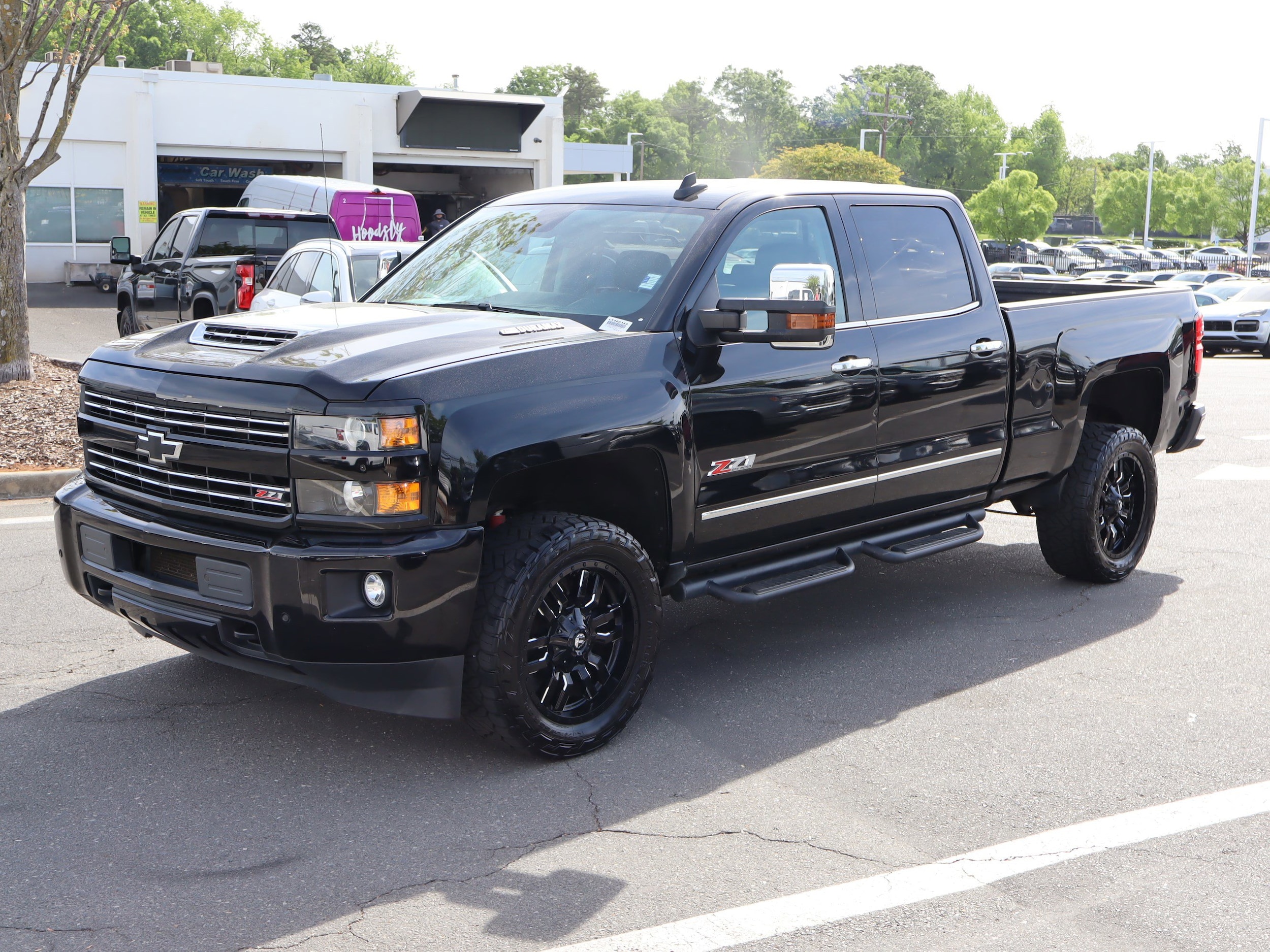 2017 Chevrolet Silverado 2500HD LTZ photo 4