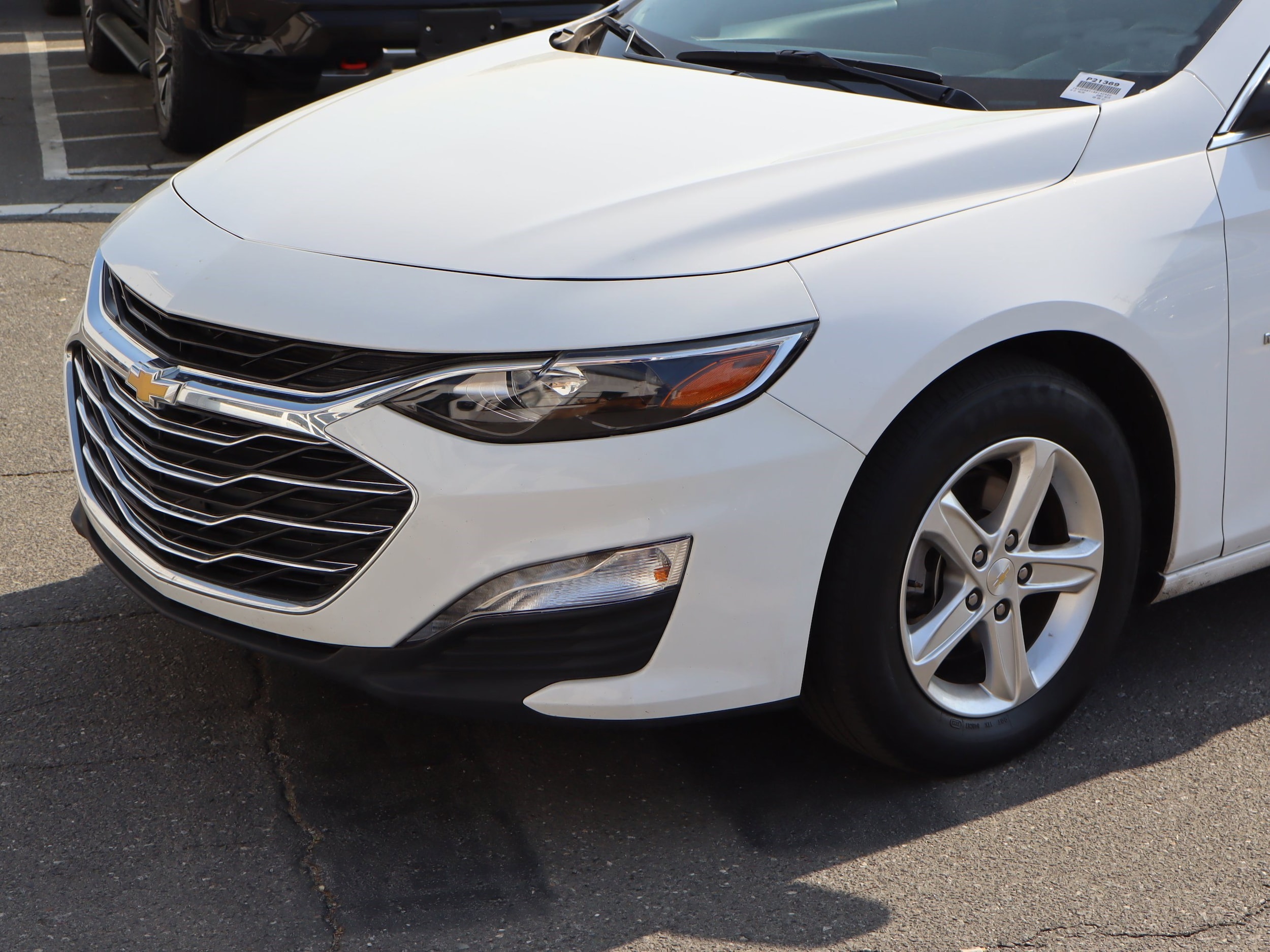 2024 Chevrolet Malibu LT photo 5