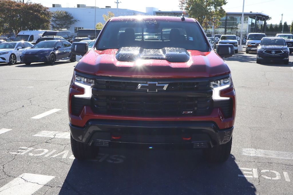 Used 2025 Chevrolet Silverado 1500 LT Trail Boss Pickup