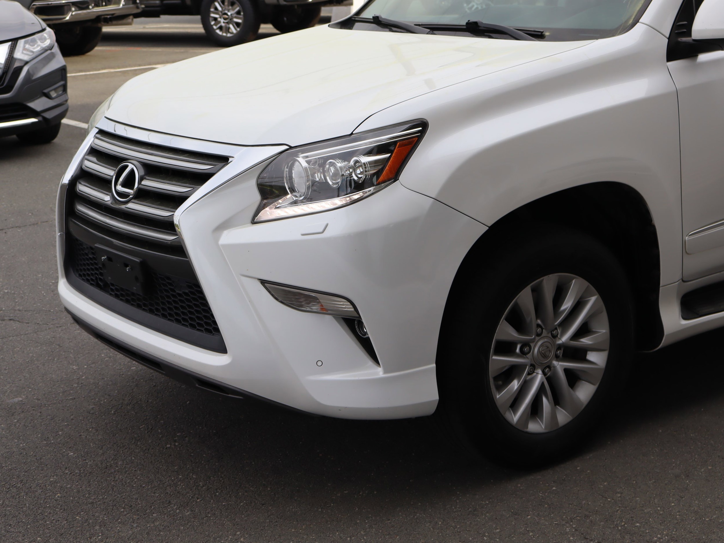 2019 LEXUS GX GX 460 Premium photo 5
