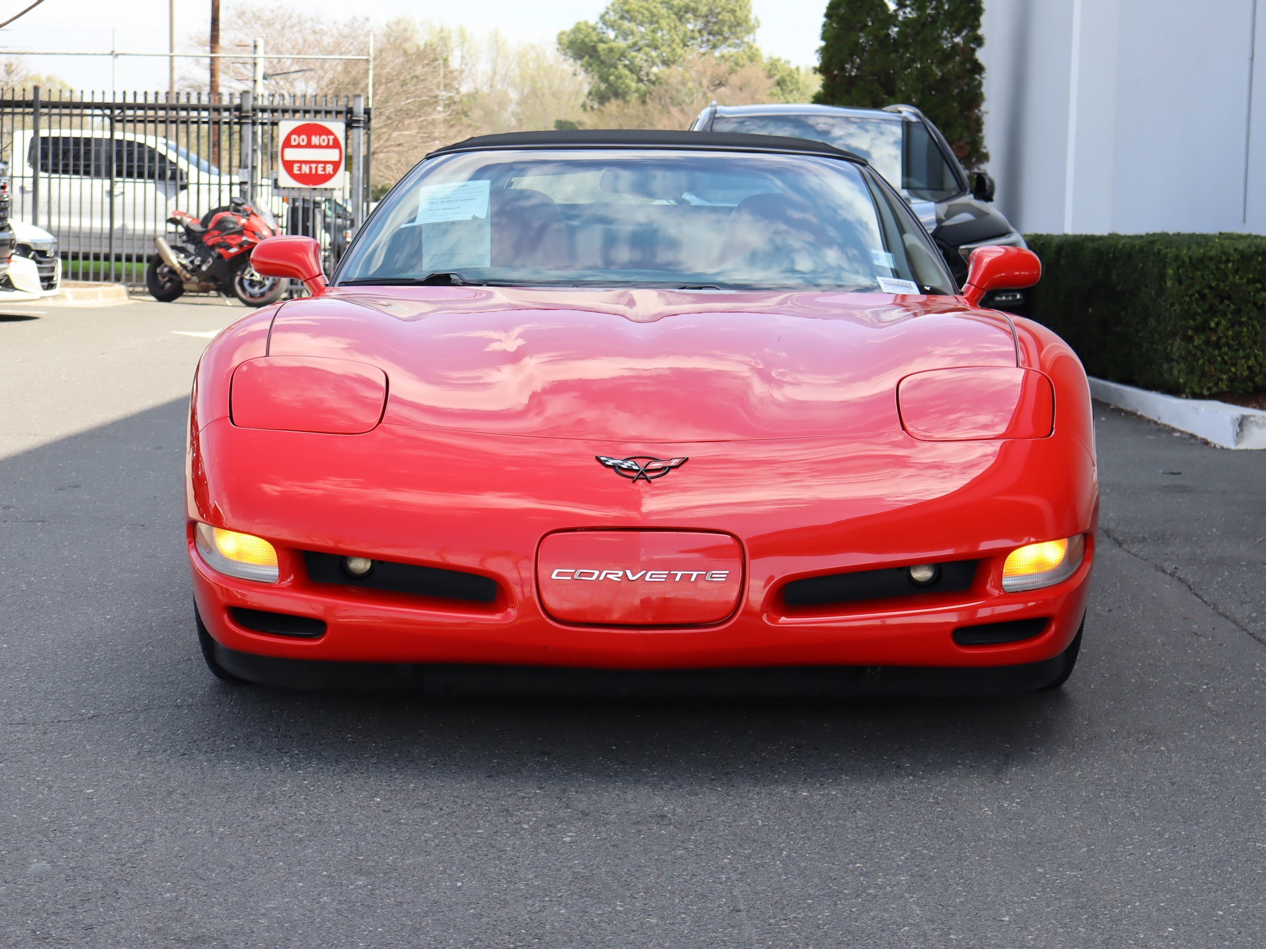 2002 Chevrolet Corvette photo 2