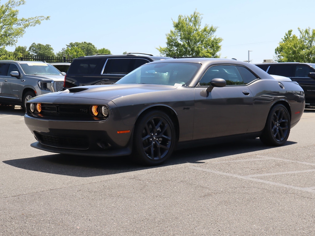 Used 2023 Dodge Challenger R/T Coupe