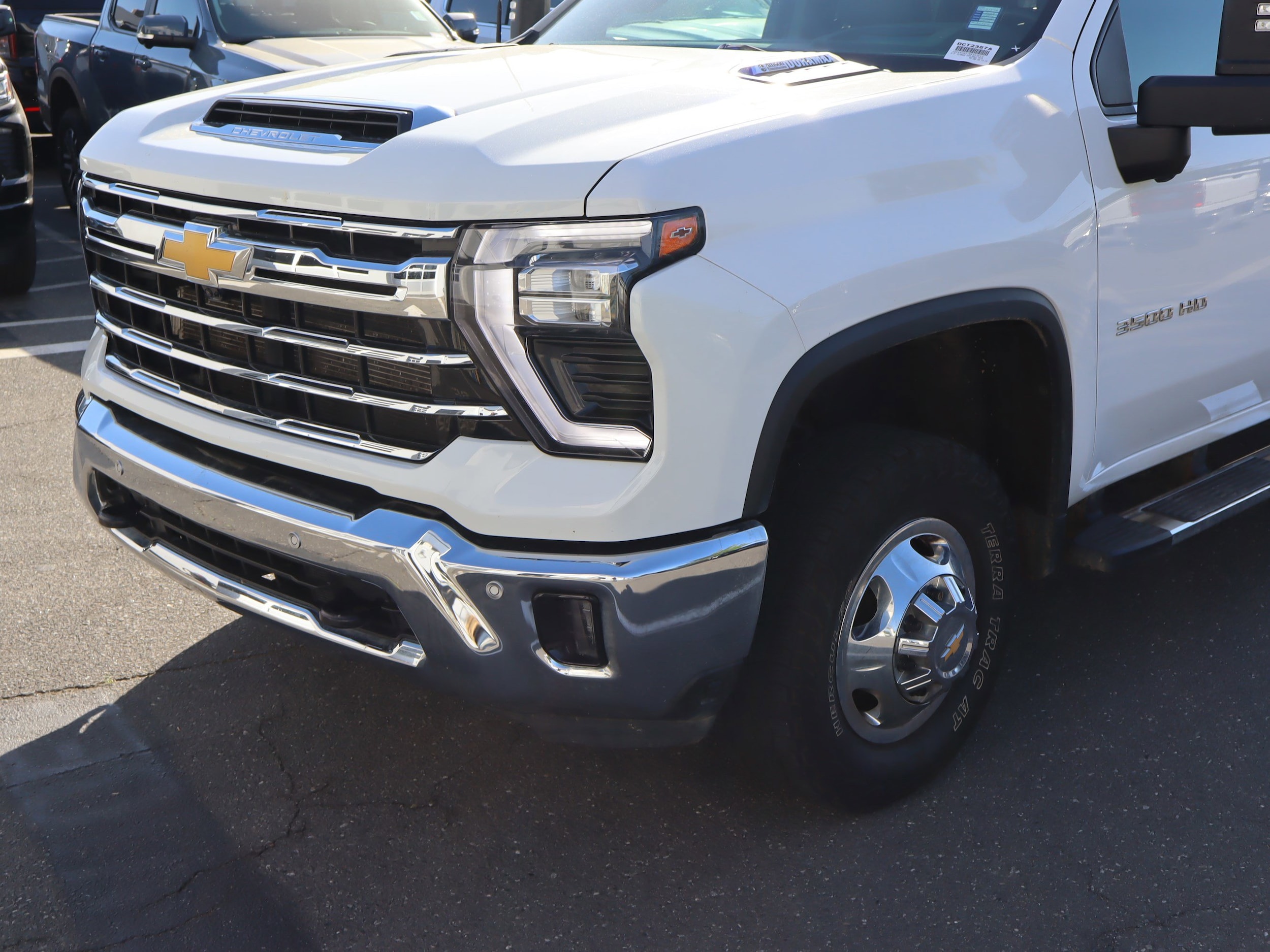 2024 Chevrolet Silverado 3500HD LTZ photo 5