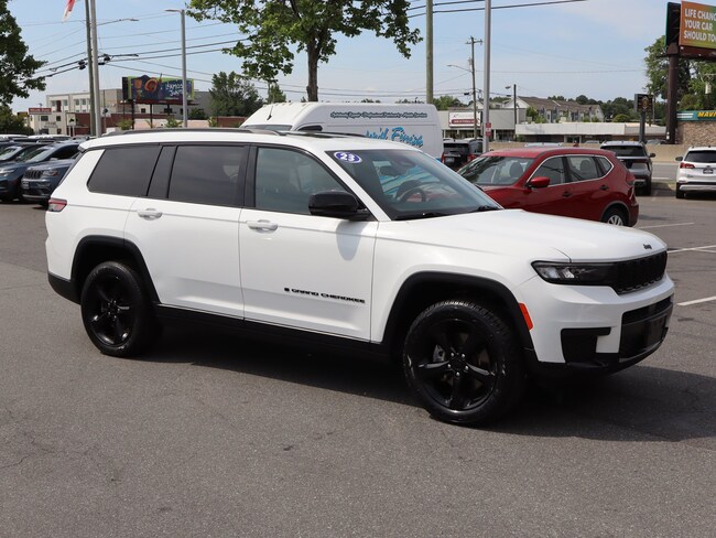 2023 Jeep Grand Cherokee L Altitude SUV