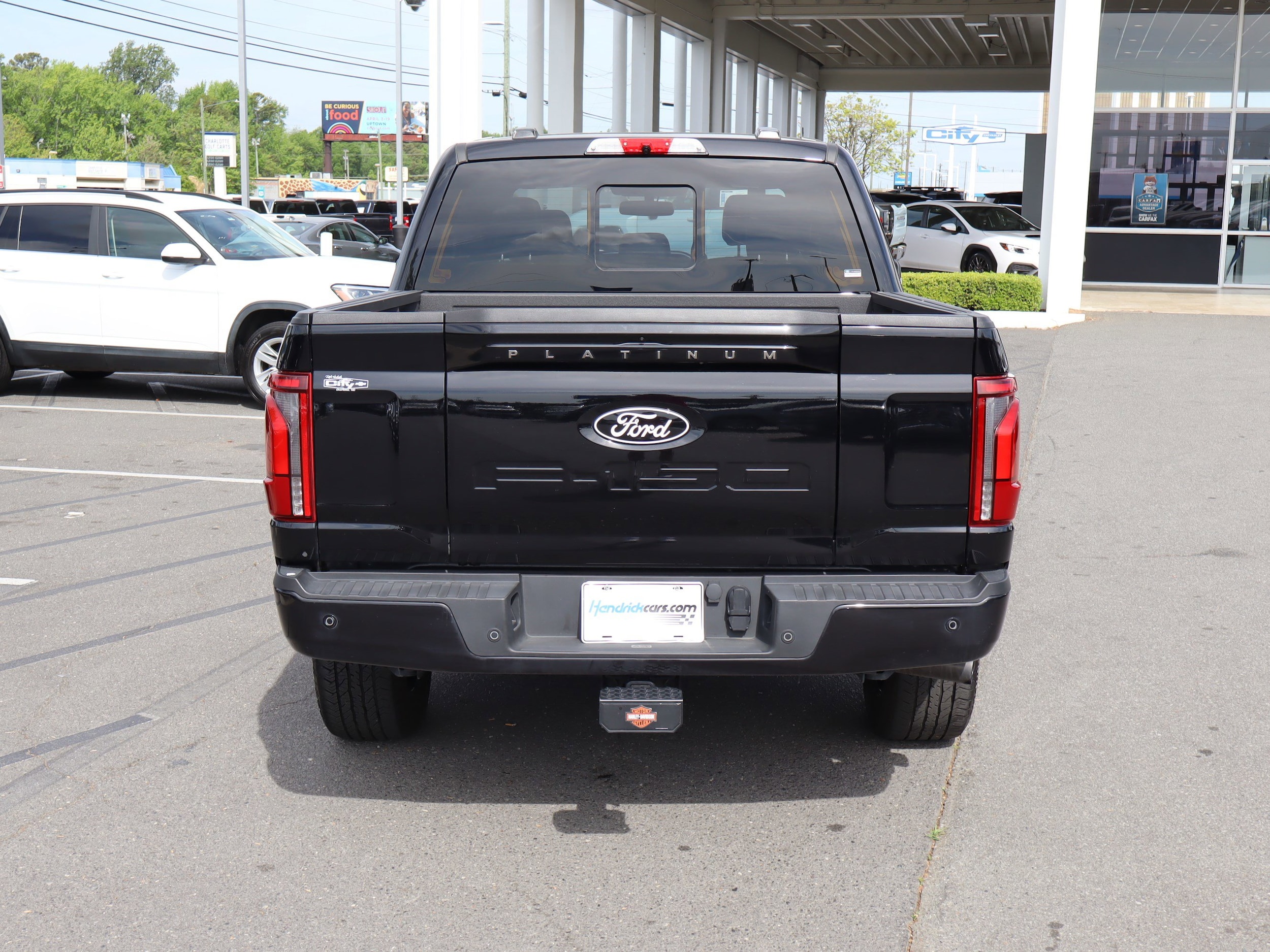 2024 Ford F-150 Platinum photo 3