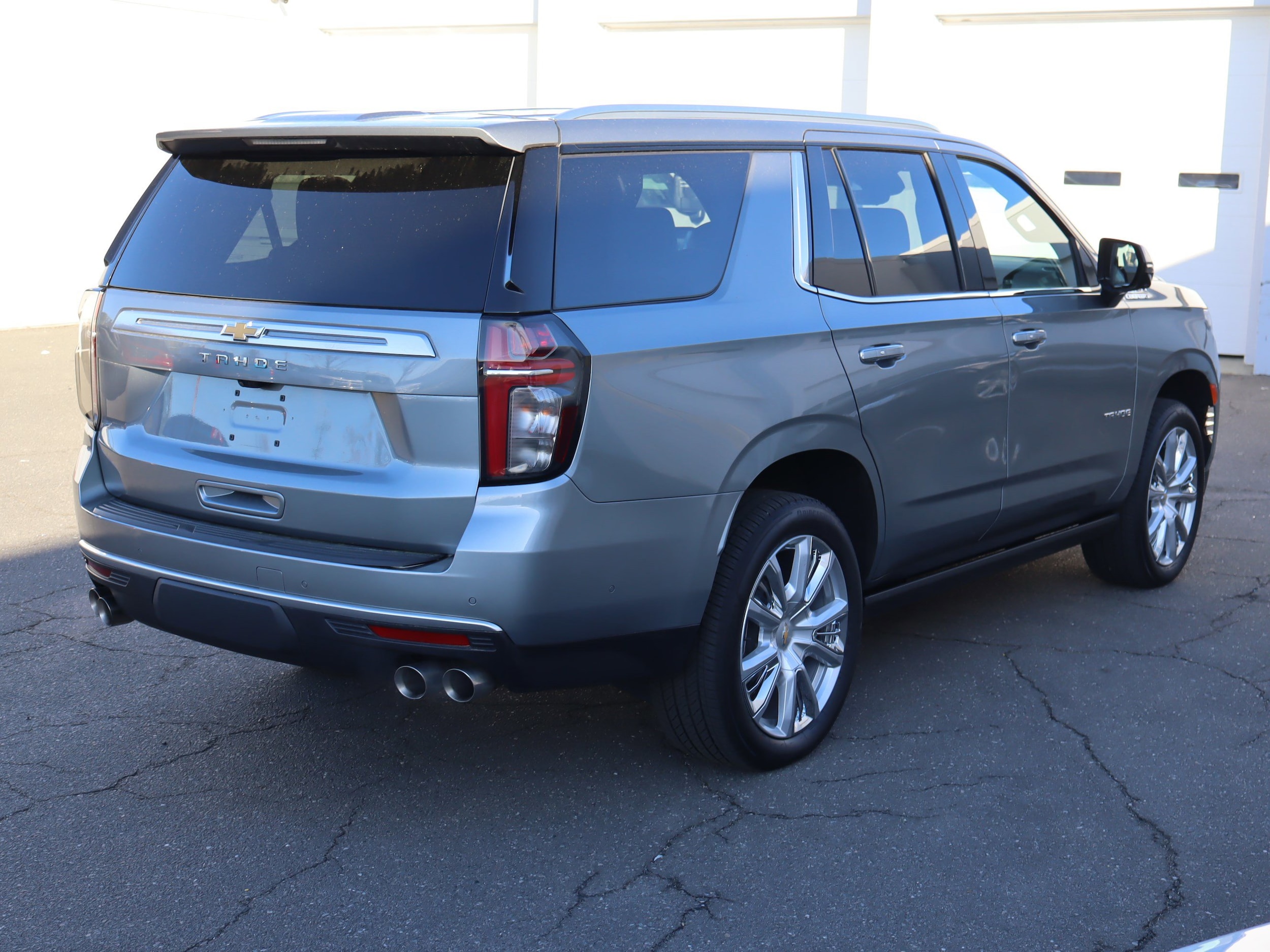 2024 Chevrolet Tahoe High Country photo 3