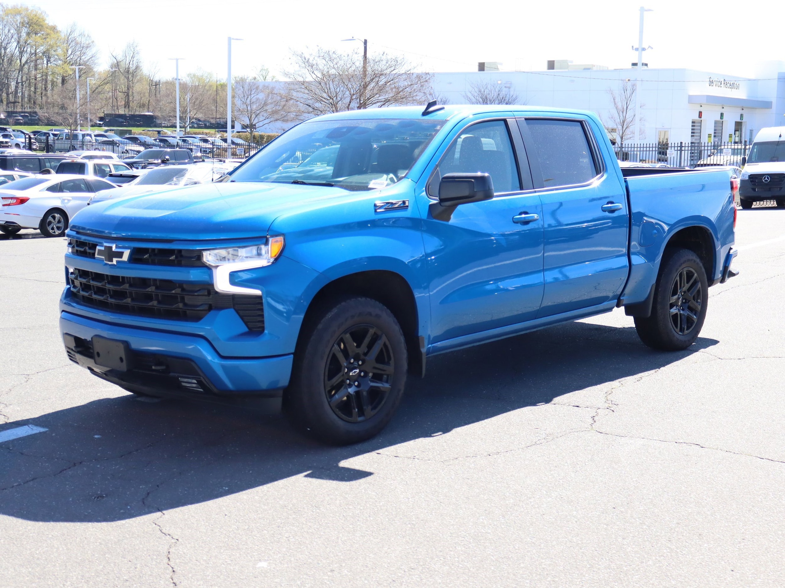 2023 Chevrolet Silverado 1500 RST photo 4