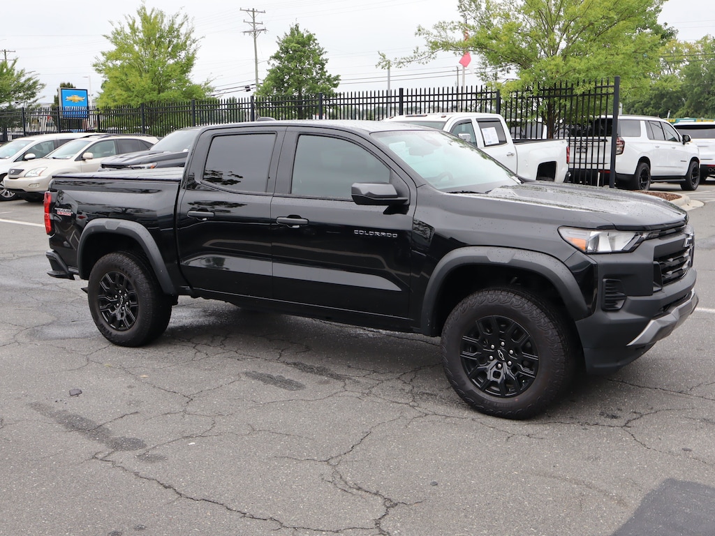 Used 2025 Chevrolet Colorado 4WD Trail Boss Pickup