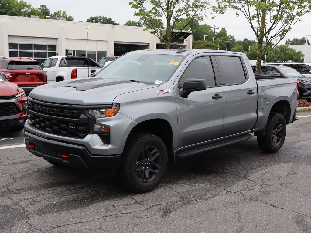 Used 2025 Chevrolet Silverado 1500 Custom Trail Boss Pickup