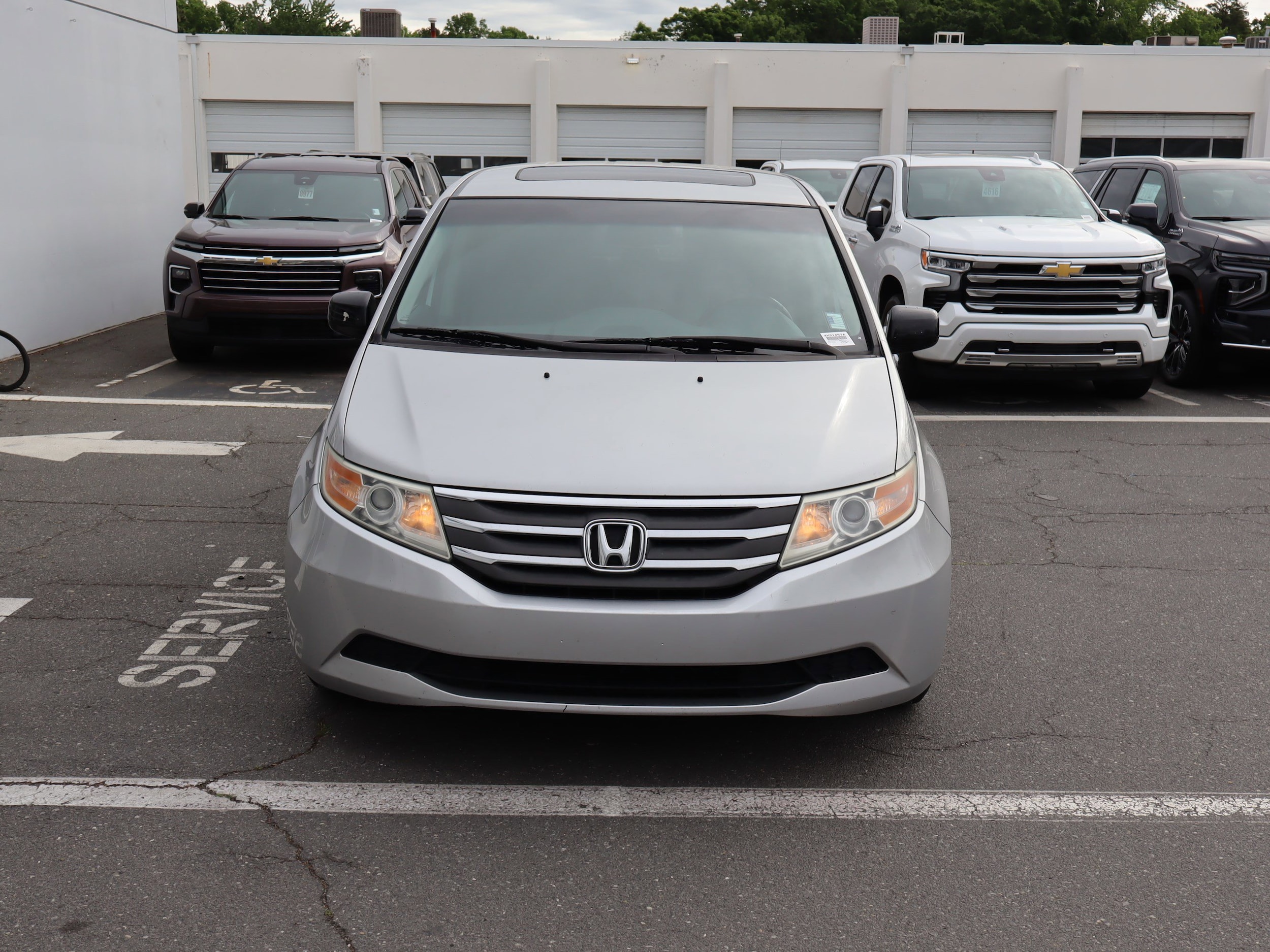 2012 Honda Odyssey EX-L photo 3
