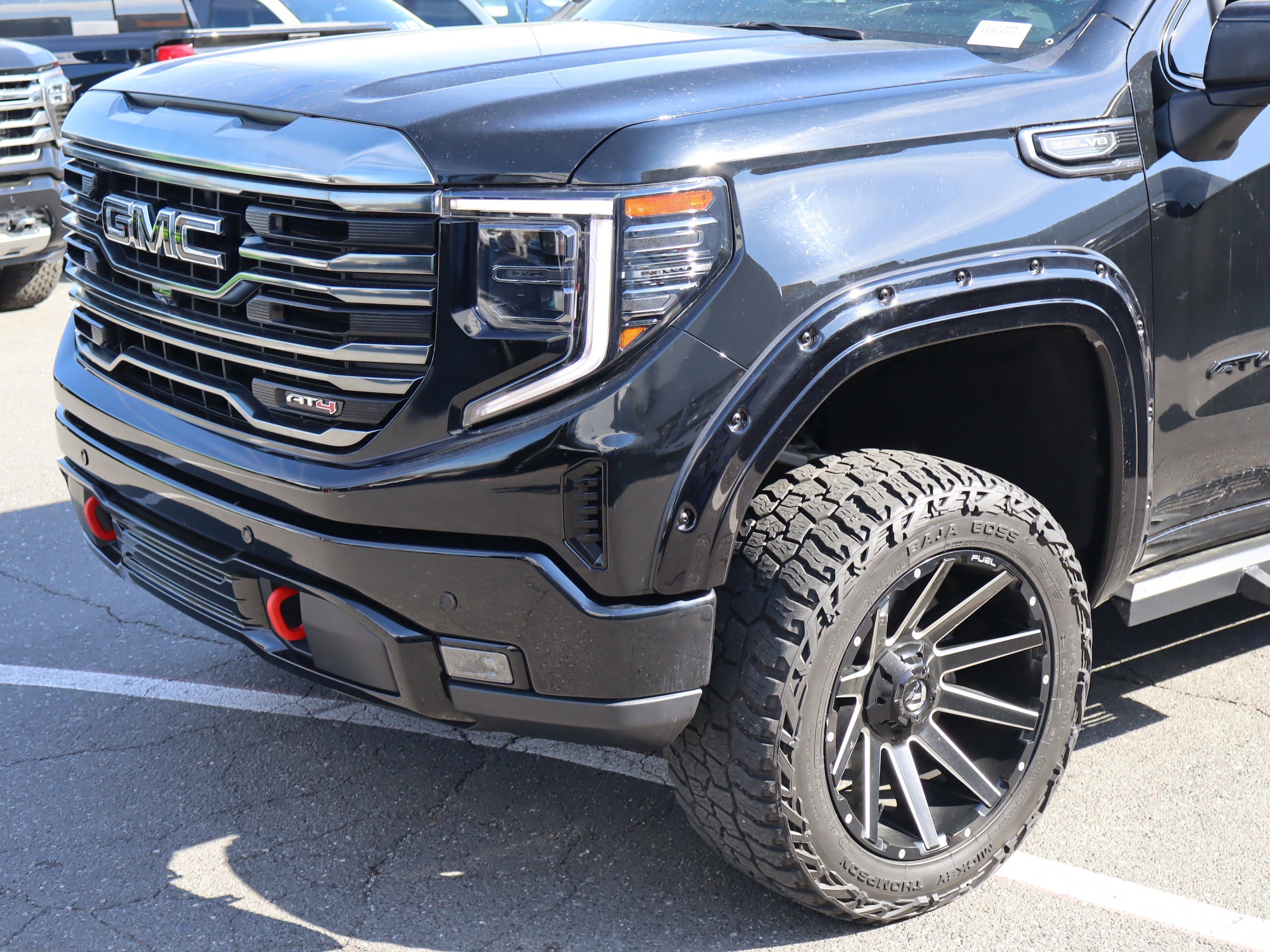 2023 GMC Sierra 1500 AT4 photo 4