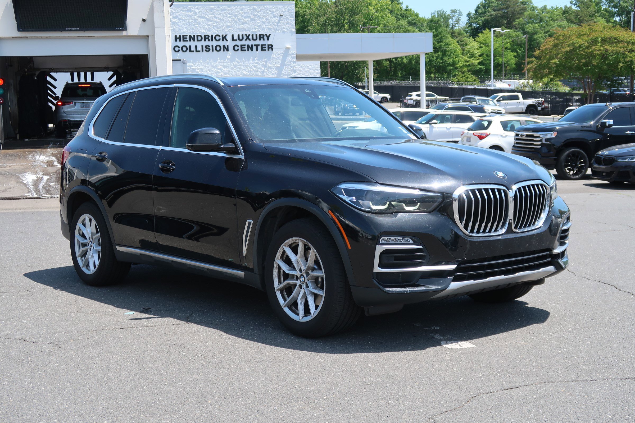 2020 BMW X5 sDrive40i photo 2