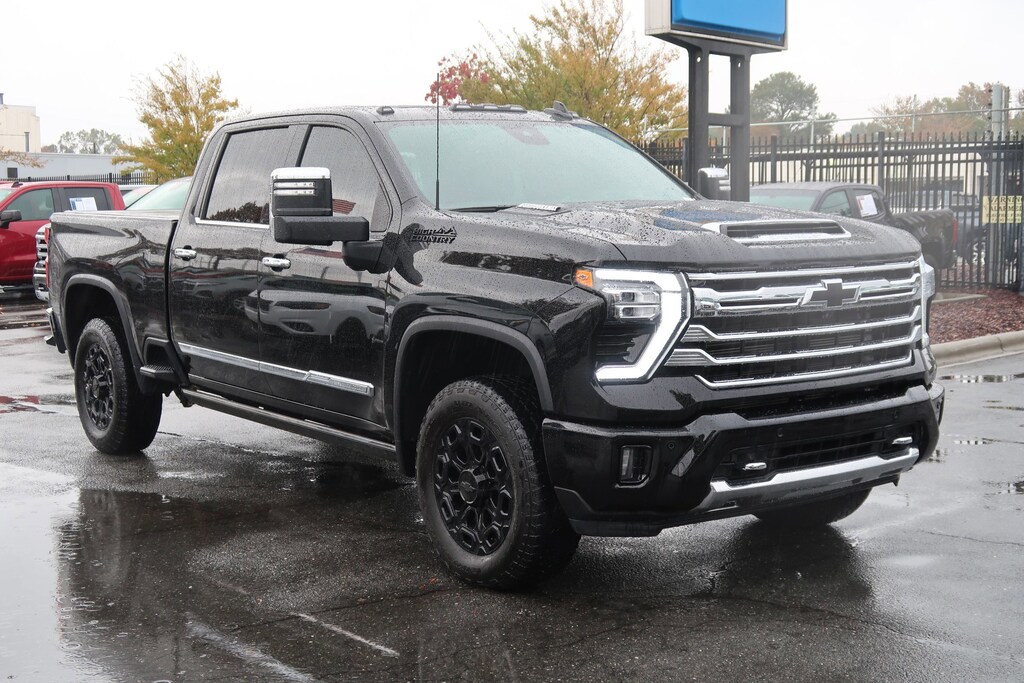 Used 2025 Chevrolet Silverado 2500HD High Country Pickup