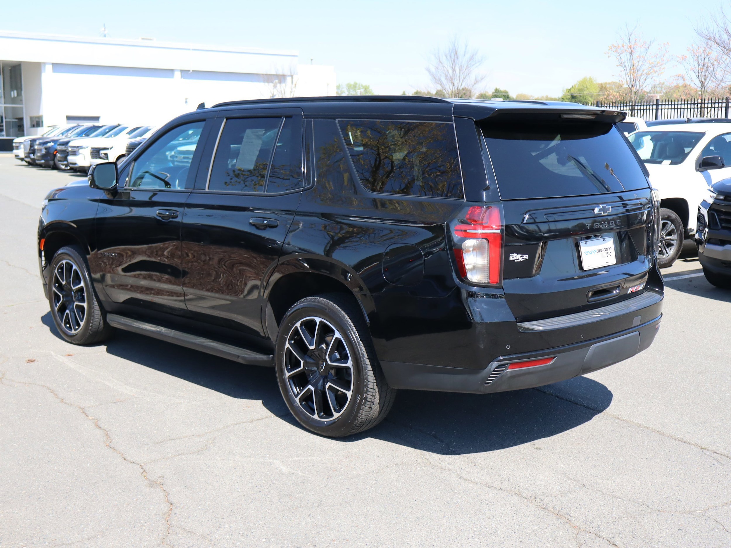 2023 Chevrolet Tahoe RST photo 3