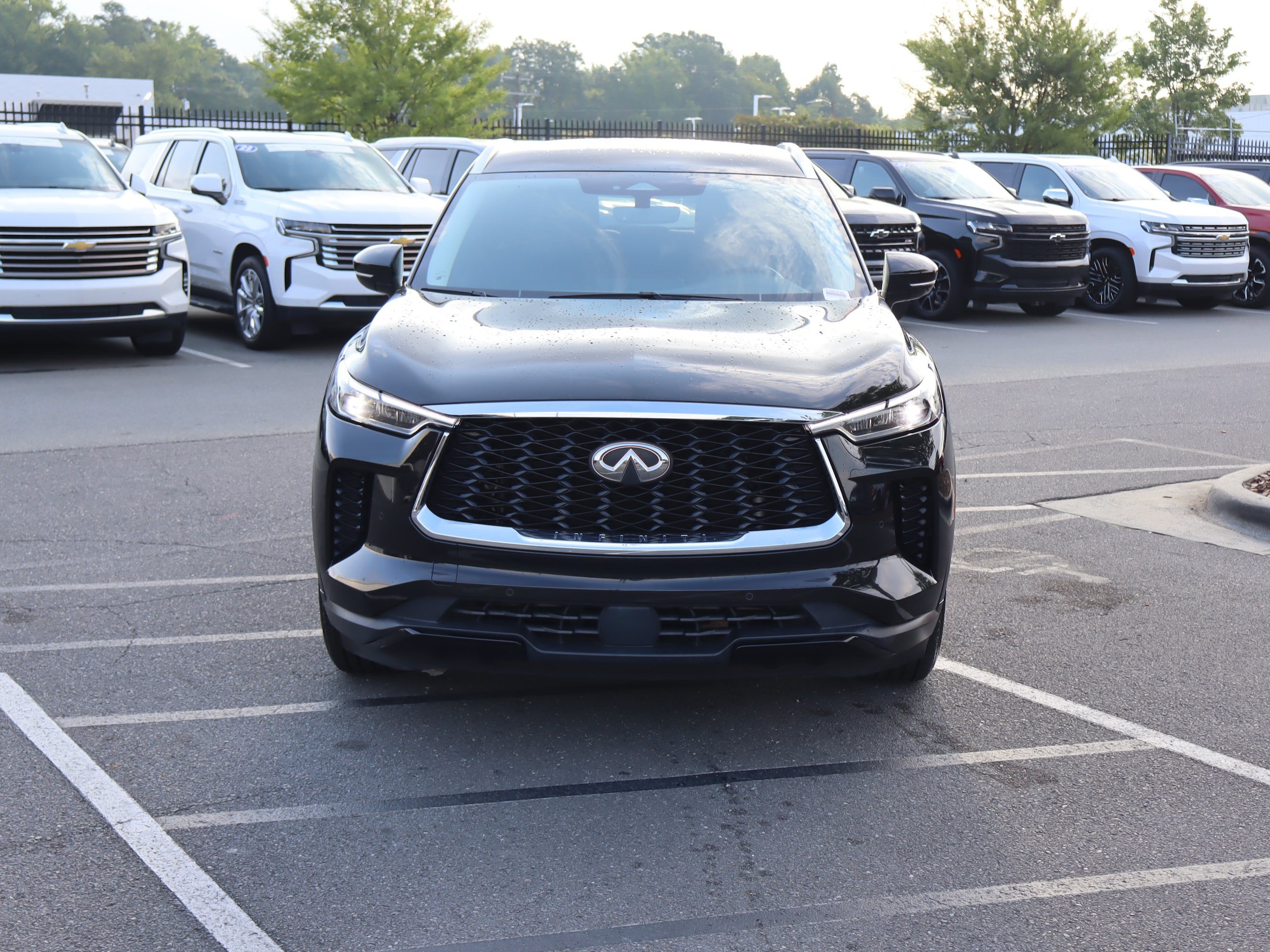 2023 INFINITI QX60 LUXE