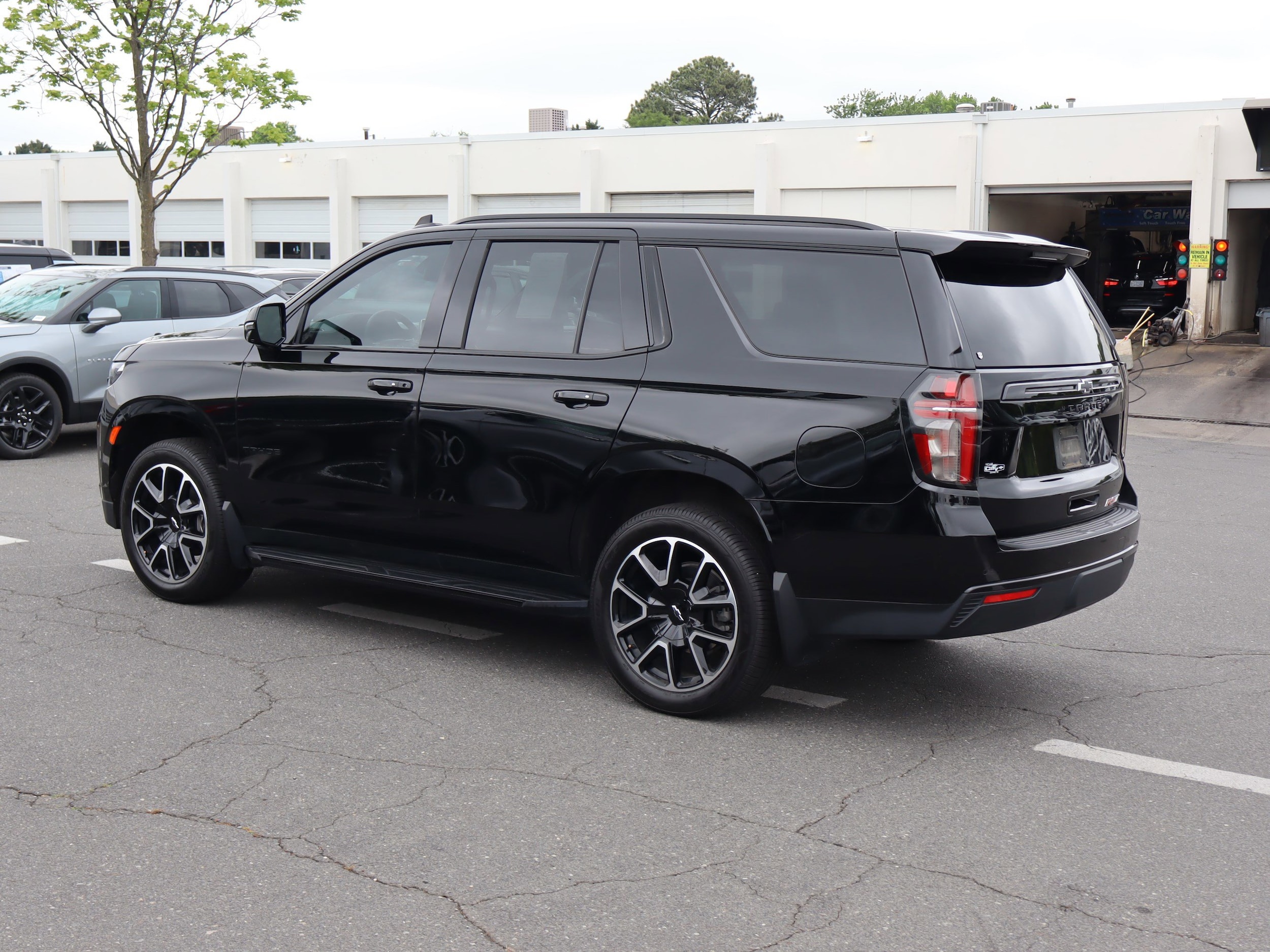 2023 Chevrolet Tahoe RST photo 6