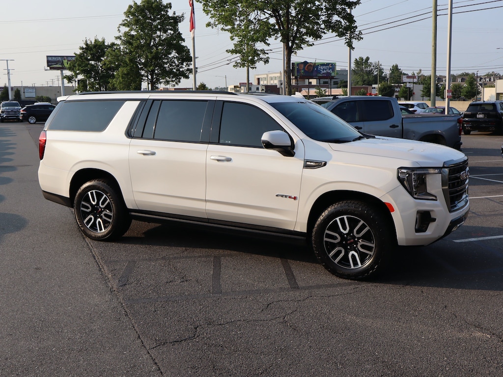 Used 2021 GMC Yukon XL AT4 SUV