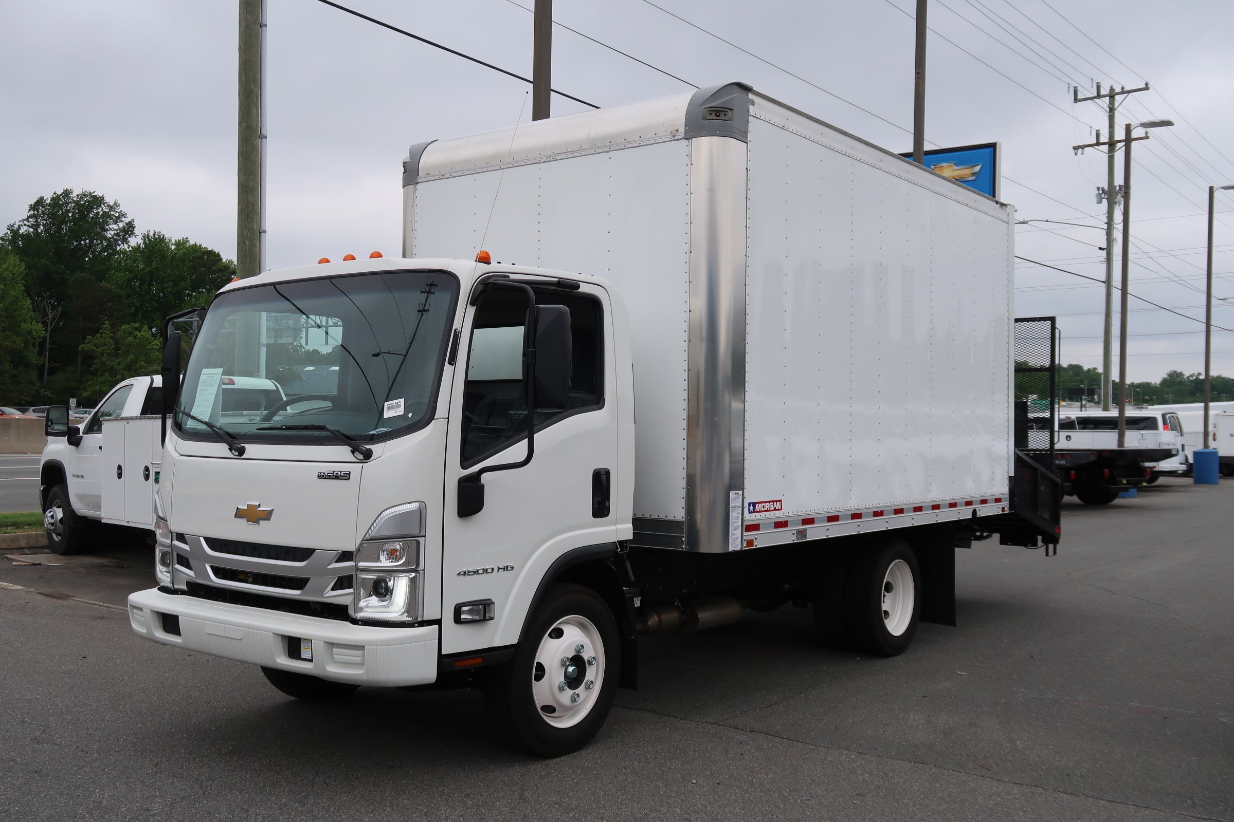 2025 Chevrolet 4500 HG LCF Gas photo 4