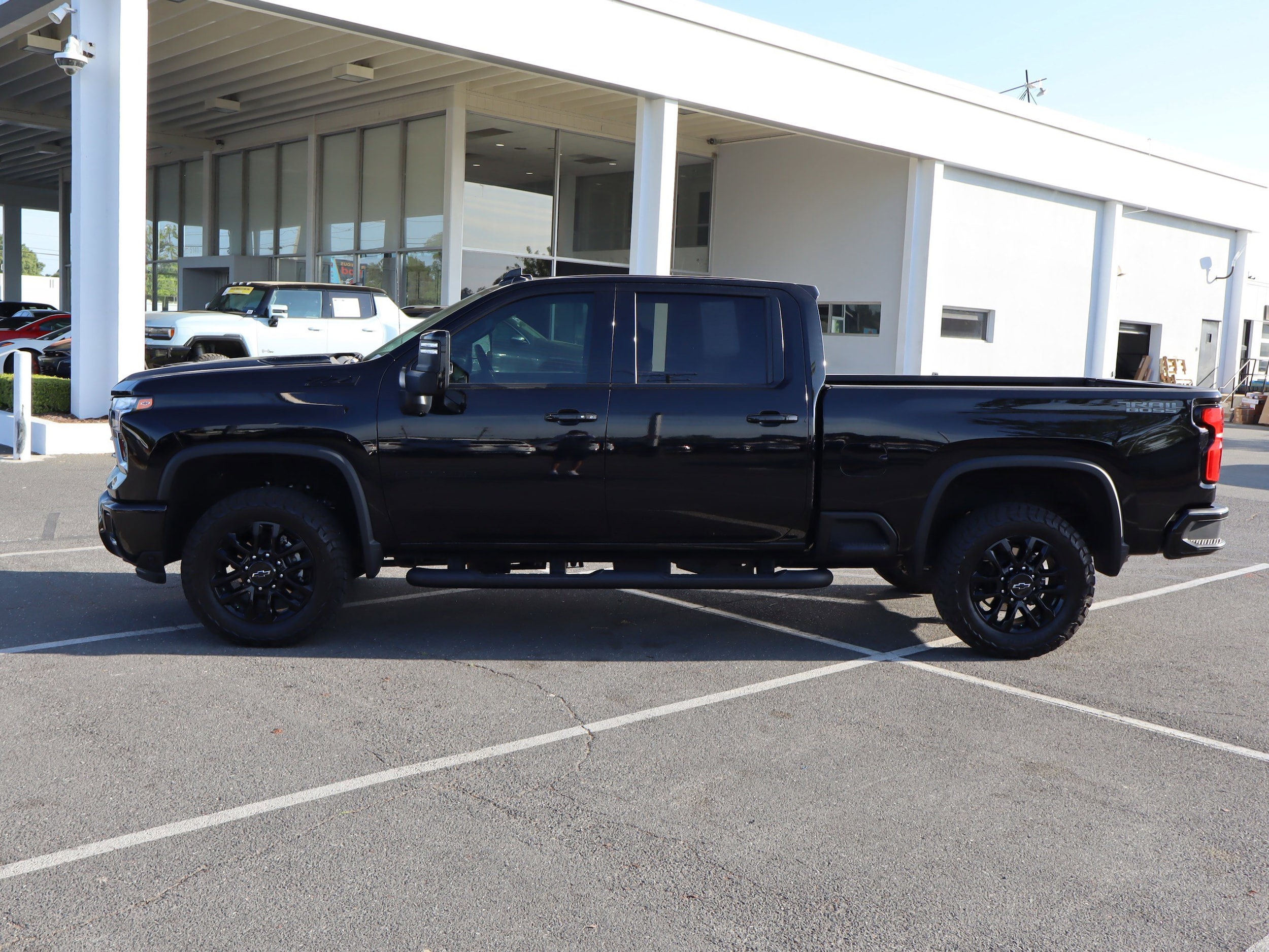2025 Chevrolet Silverado 2500HD LTZ photo 4