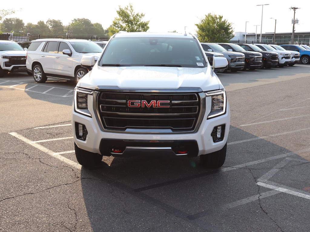 Used 2021 GMC Yukon XL AT4 SUV