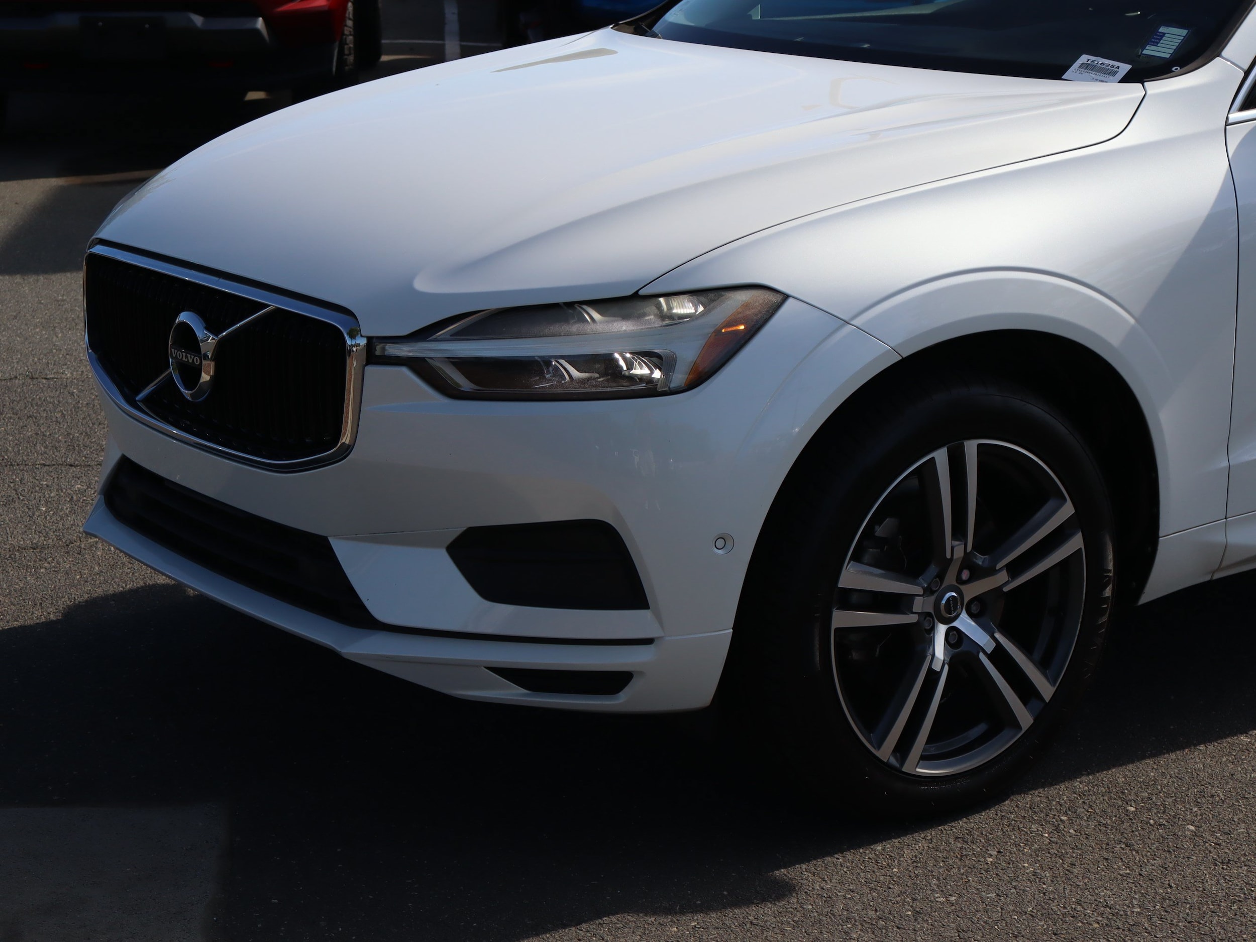 2018 Volvo XC60 Momentum