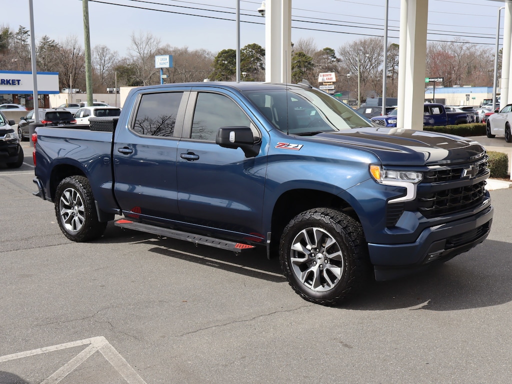 Used 2022 Chevrolet Silverado 1500 RST Pickup