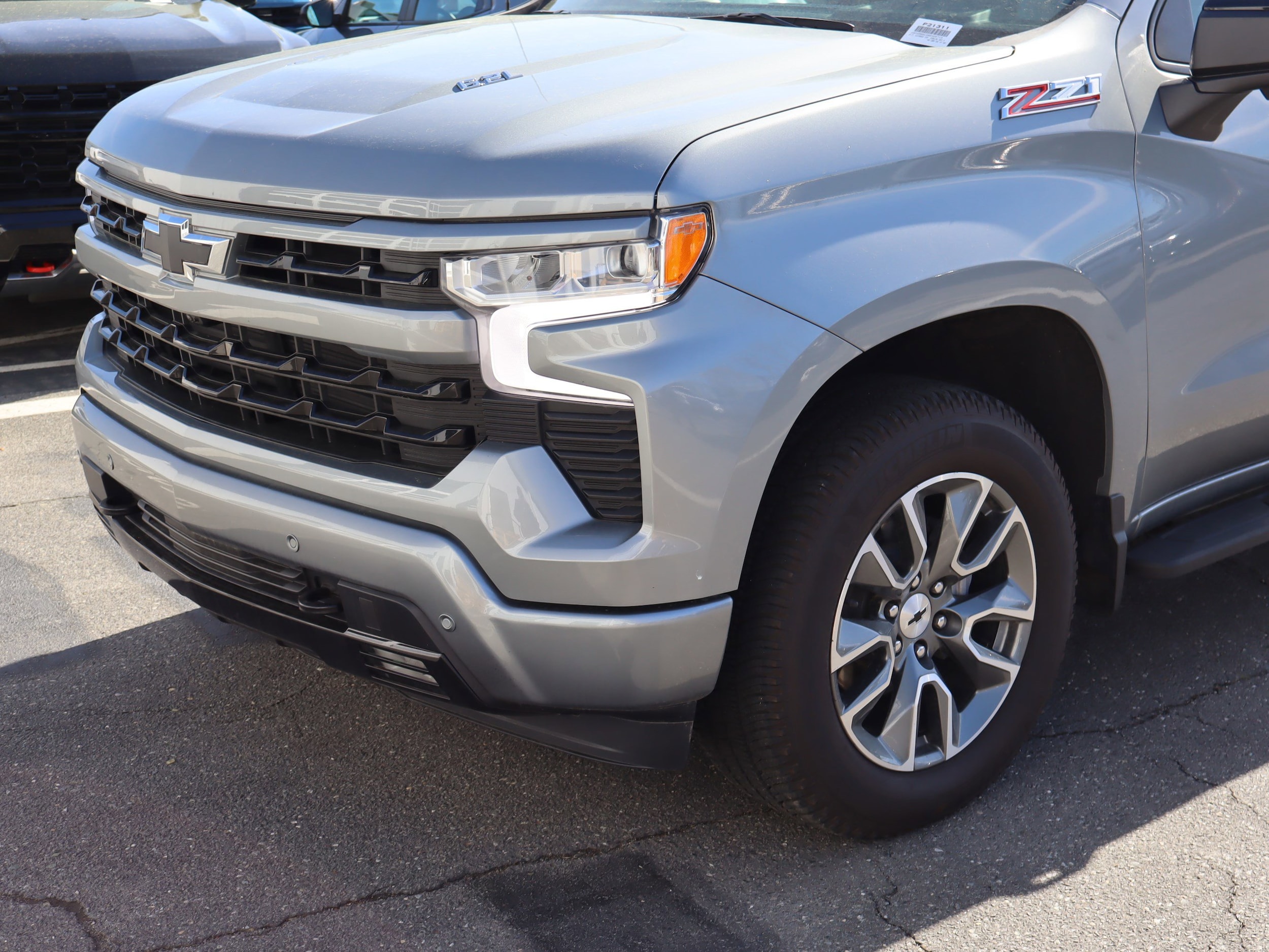2024 Chevrolet Silverado 1500 RST photo 5