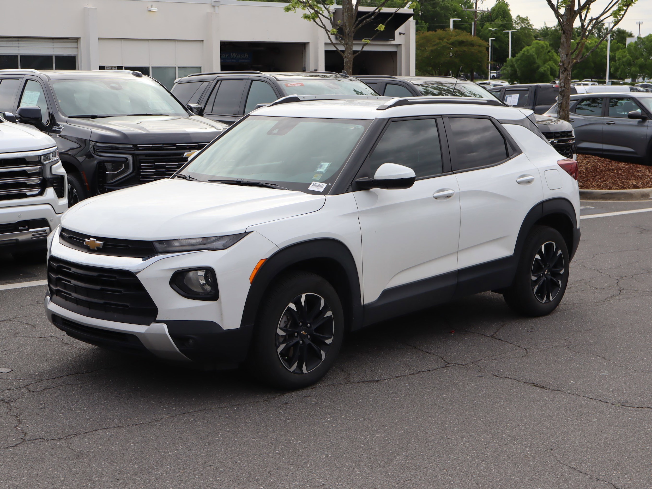2023 Chevrolet Trailblazer LT photo 4