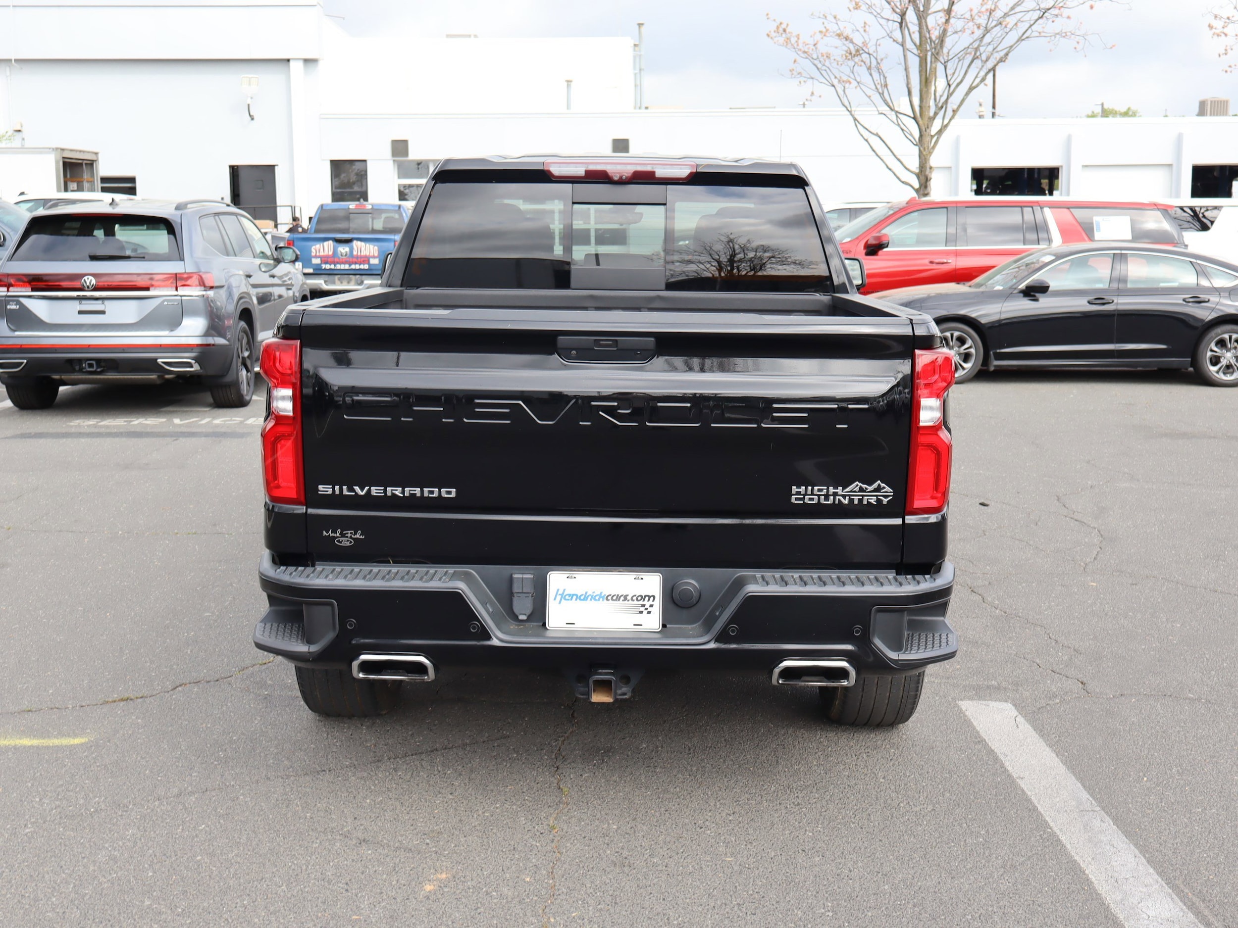 2021 Chevrolet Silverado 1500 High Country photo 3