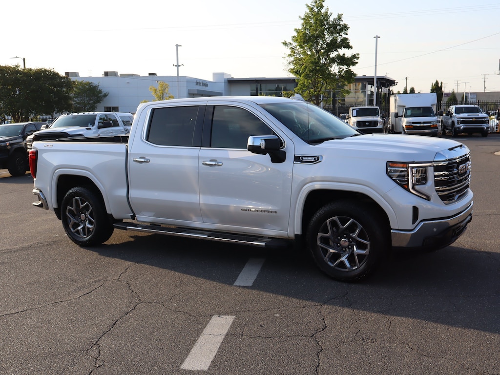 Used 2024 GMC Sierra 1500 SLT Pickup