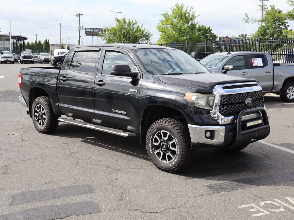 Used 2018 Toyota Tundra 4WD SR5 Pickup
