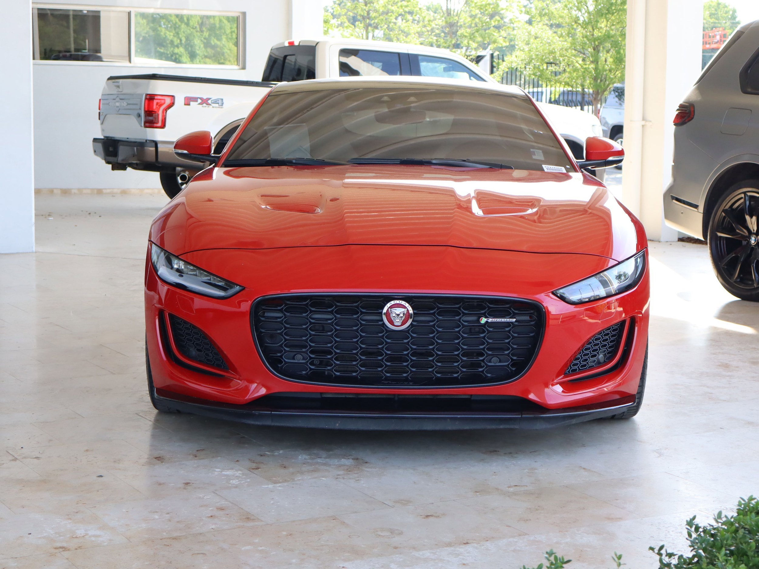 Jaguar F-TYPE R-Dynamic