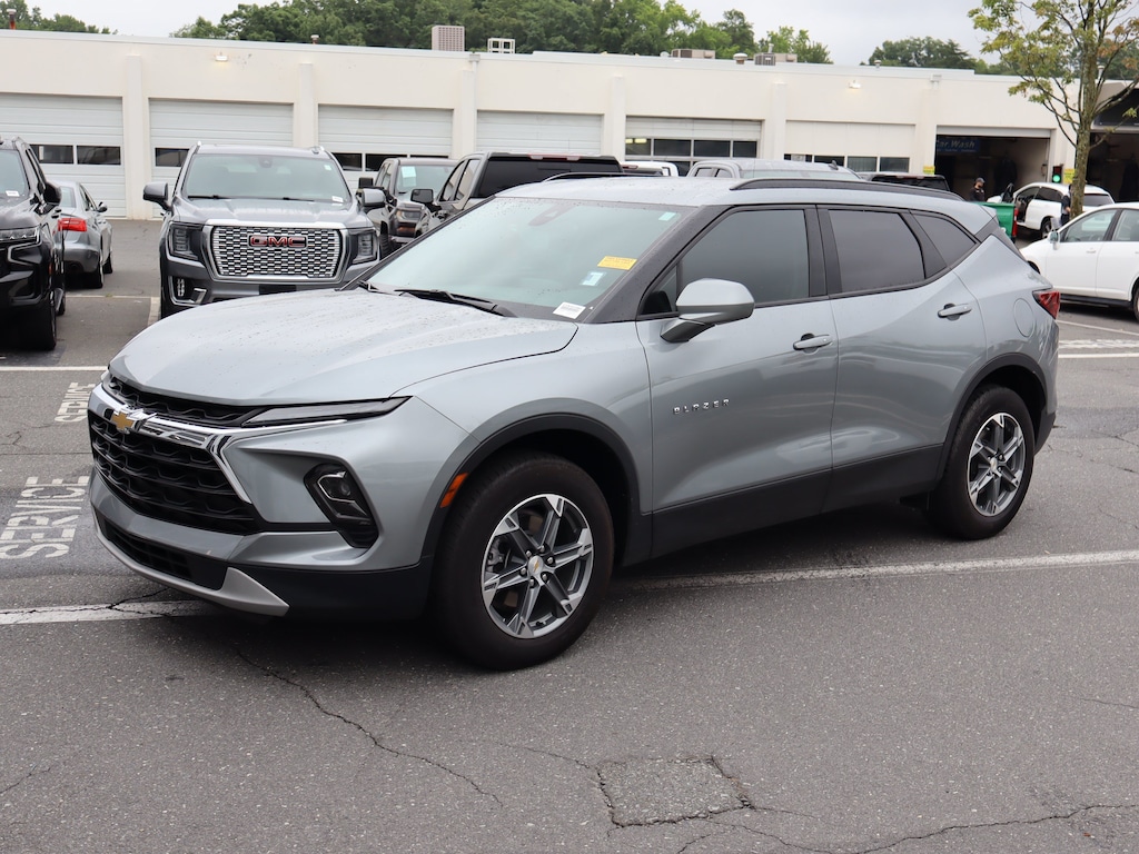 Used 2025 Chevrolet Blazer LT SUV