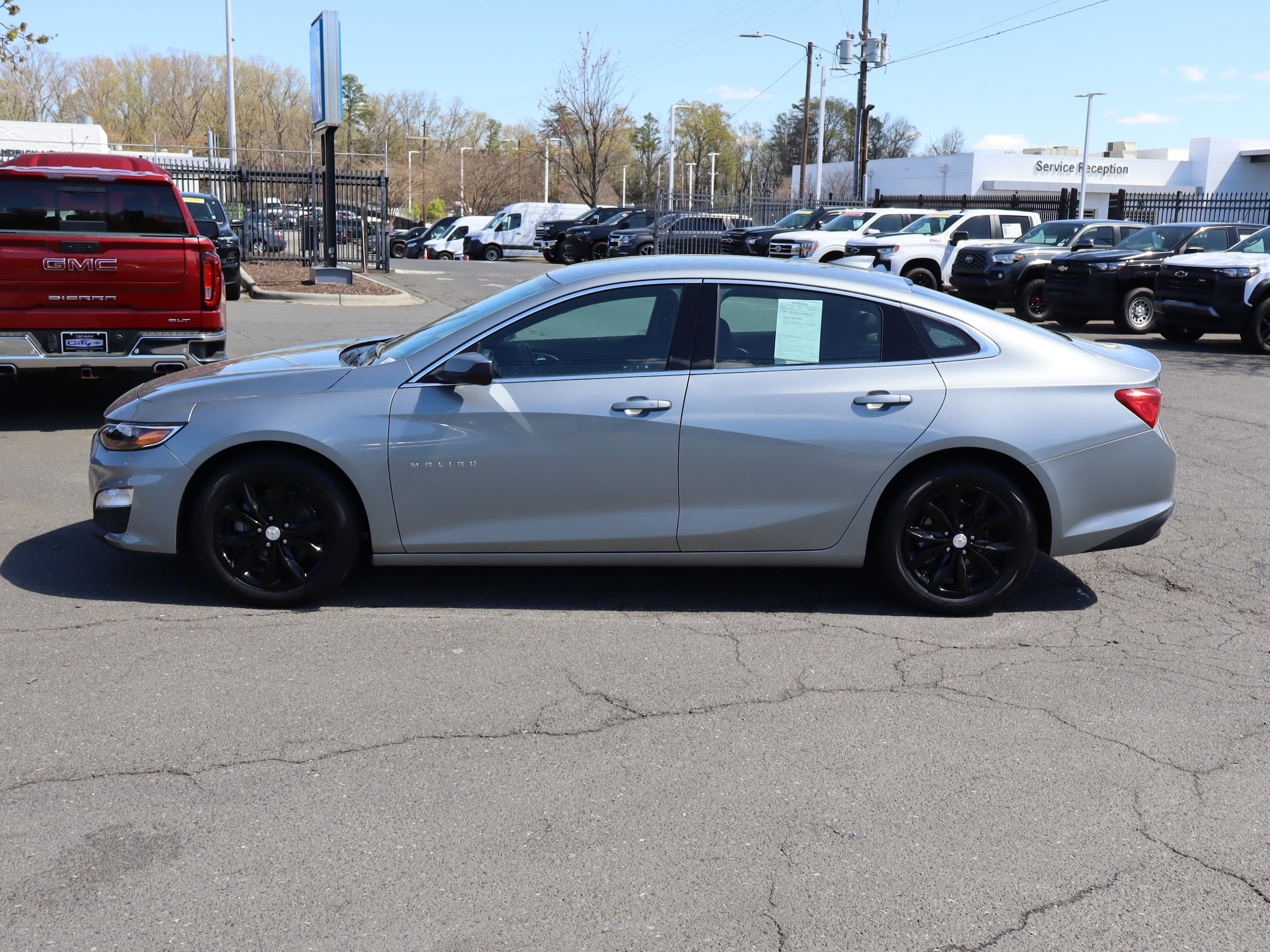 2024 Chevrolet Malibu LT photo 6