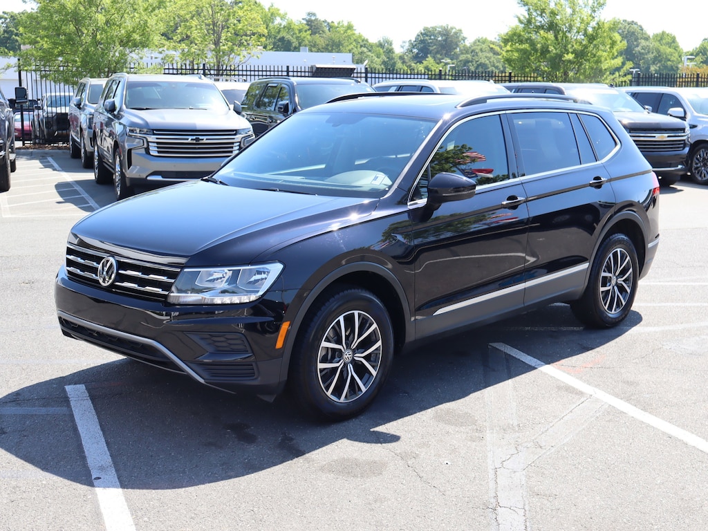 Used 2020 Volkswagen Tiguan SE SUV
