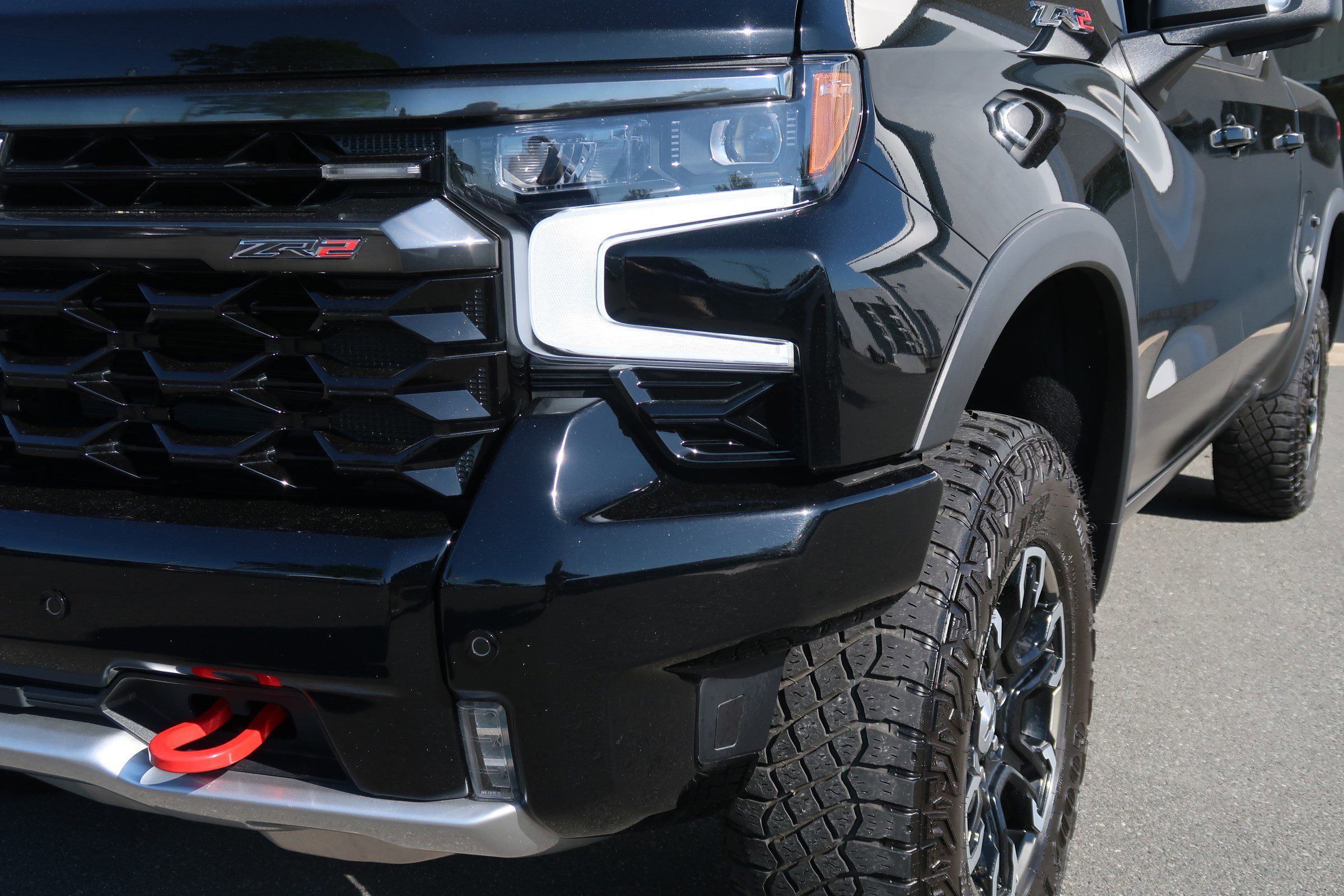 2025 Chevrolet Silverado 1500 ZR2 photo 5