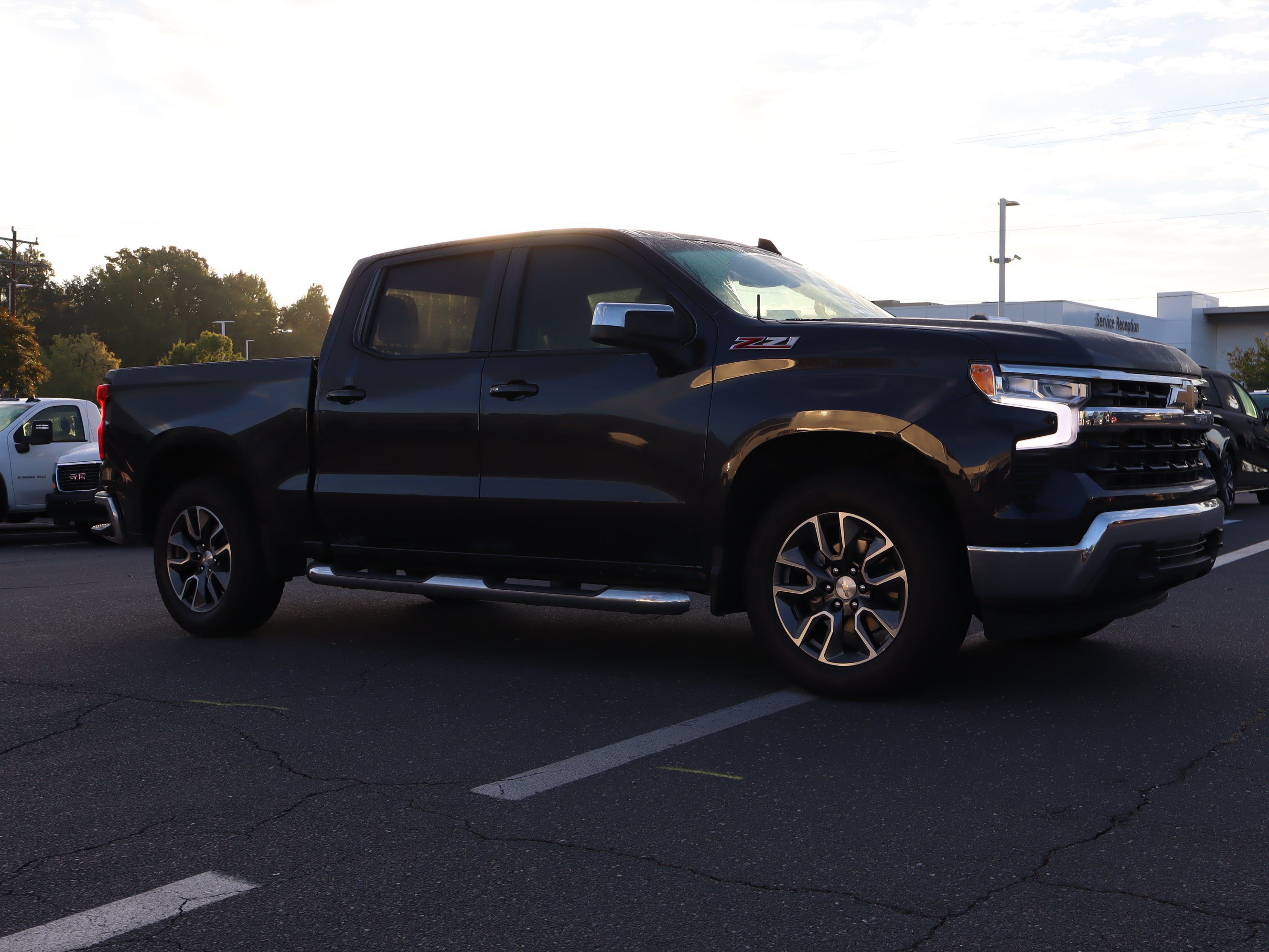 Used 2022 Chevrolet Silverado 1500 LT Pickup