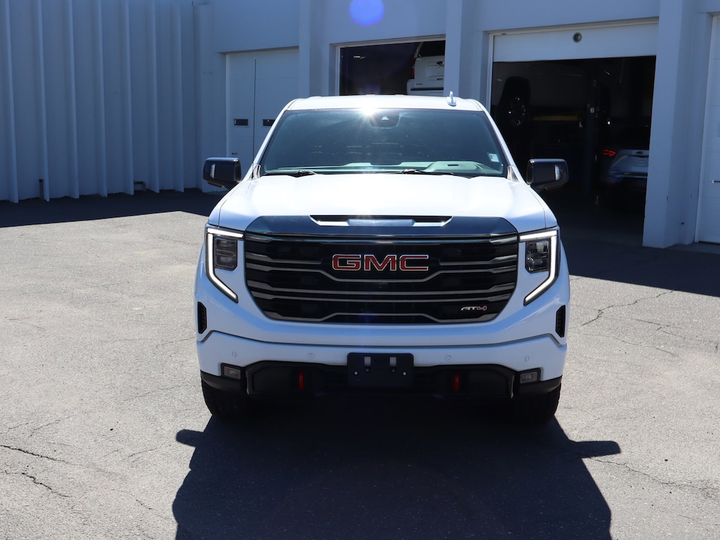 Used 2024 GMC Sierra 1500 AT4 Pickup