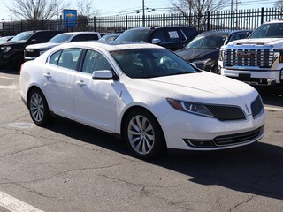 2016 Lincoln MKS Sedan
