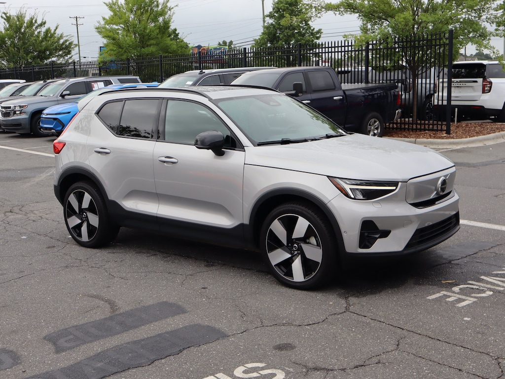 Used 2023 Volvo XC40 Recharge Pure Electric Ultimate SUV