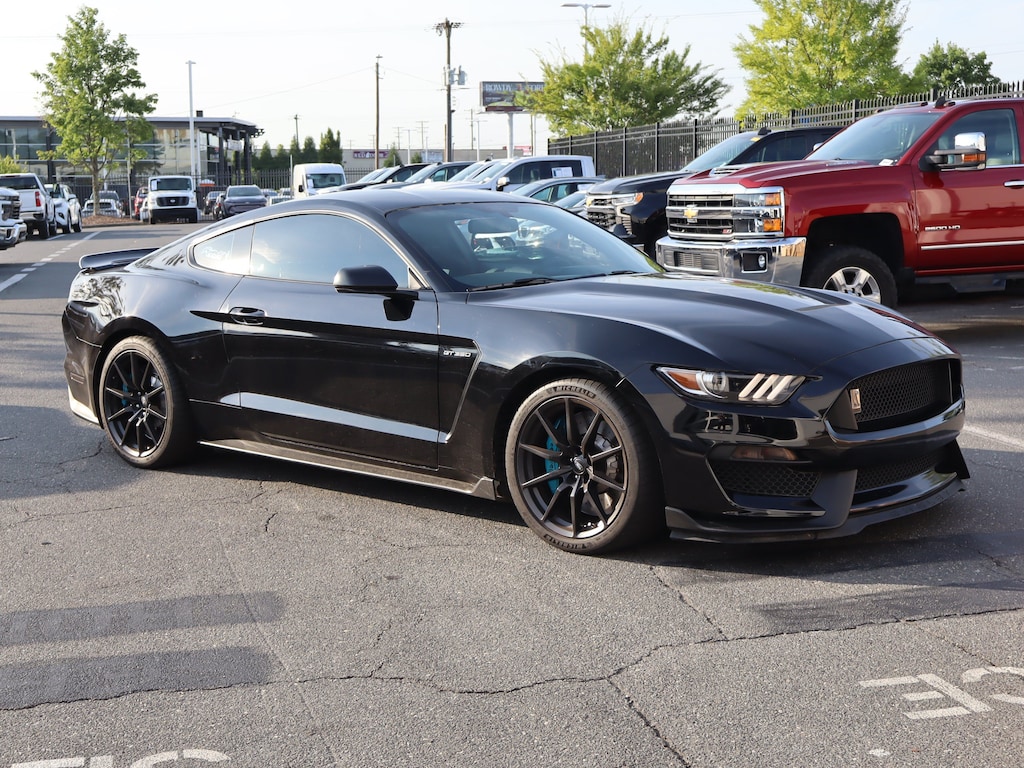 Used 2017 Ford Mustang Shelby GT350 Coupe
