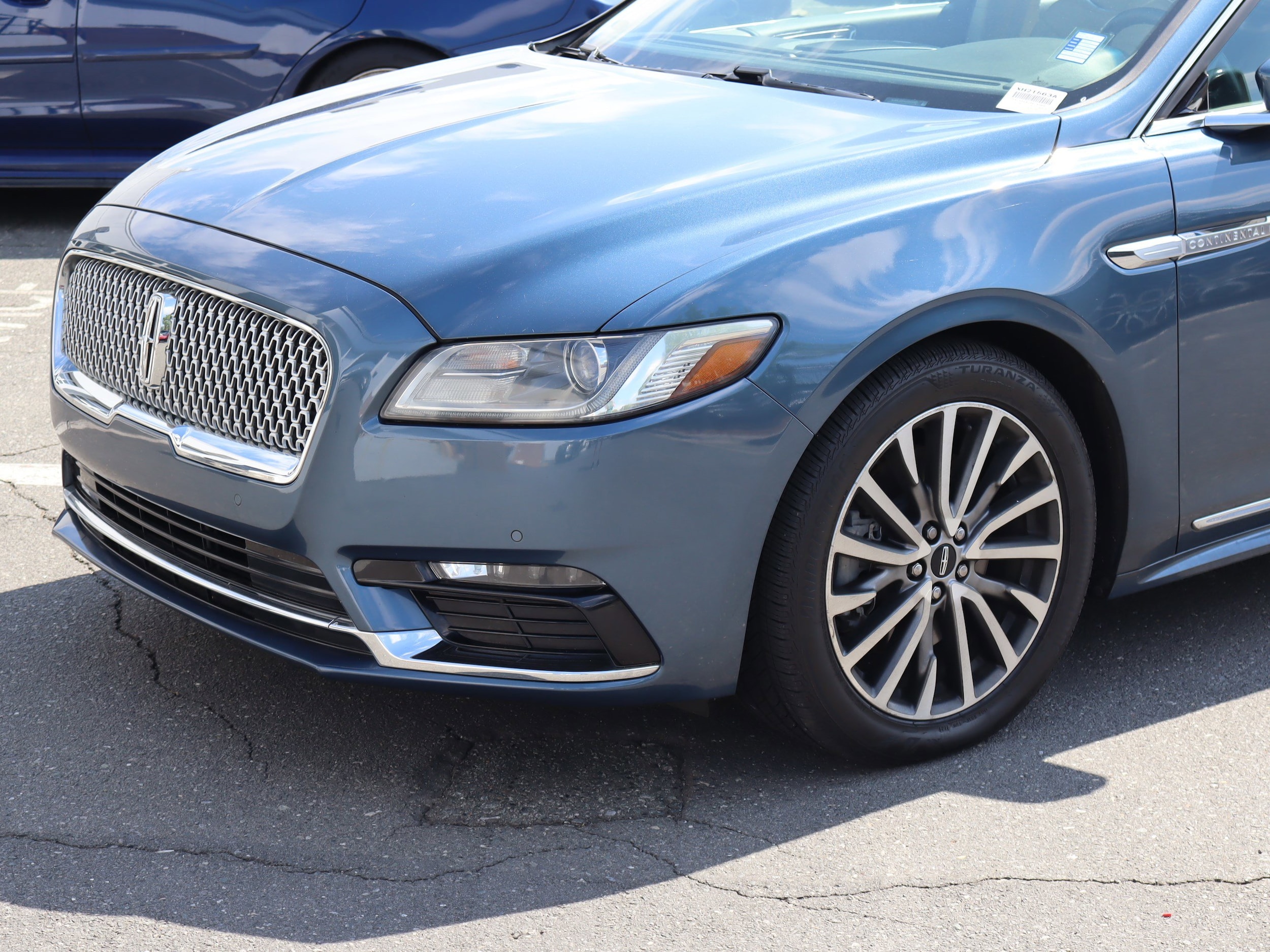 Lincoln Continental Select
