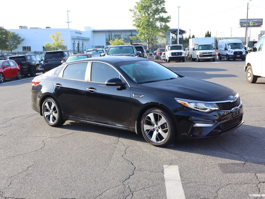 Used 2019 Kia Optima S Sedan