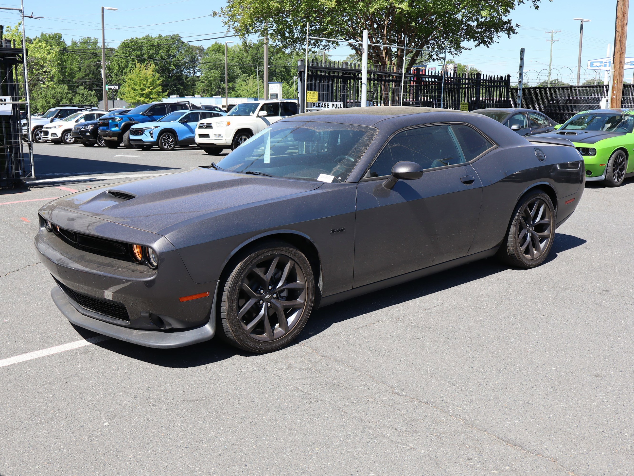2023 Dodge Challenger R/T photo 4