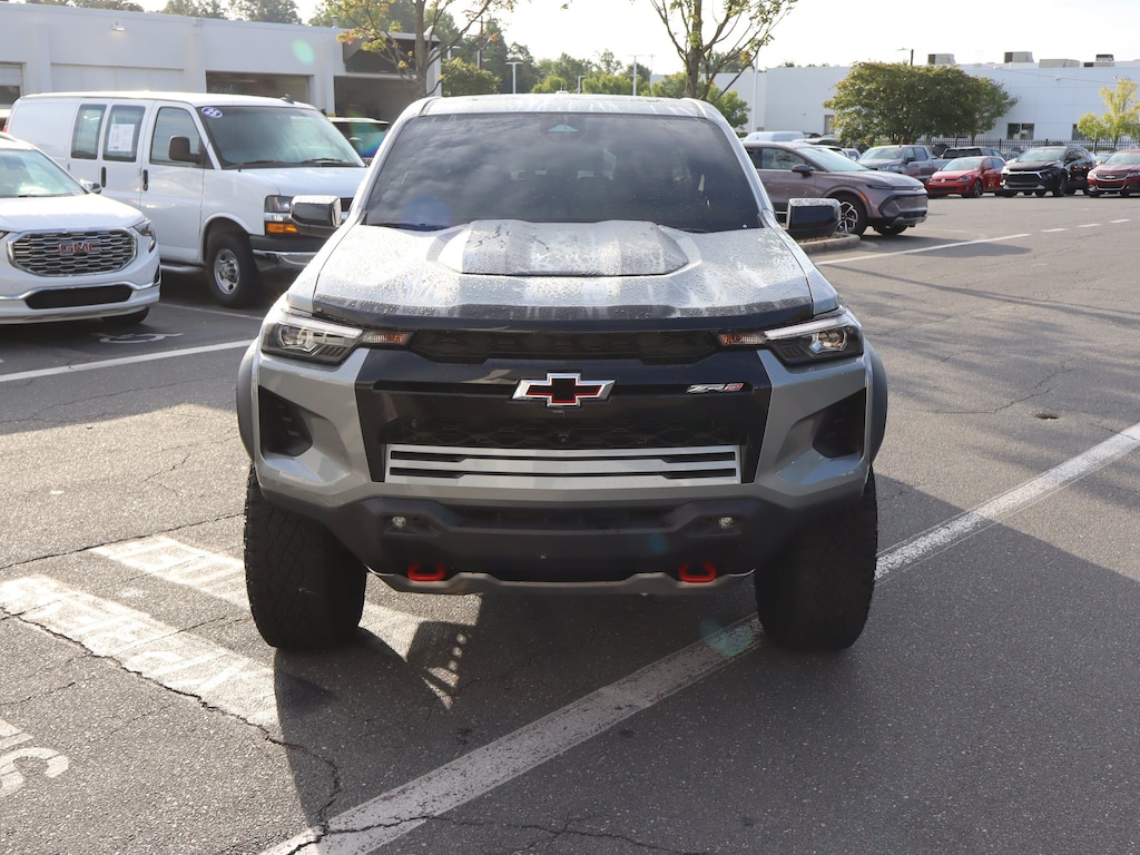 Used 2024 Chevrolet Colorado 4WD ZR2 Pickup