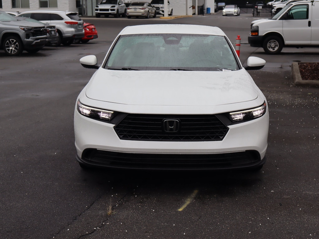Used 2023 Honda Accord LX Sedan